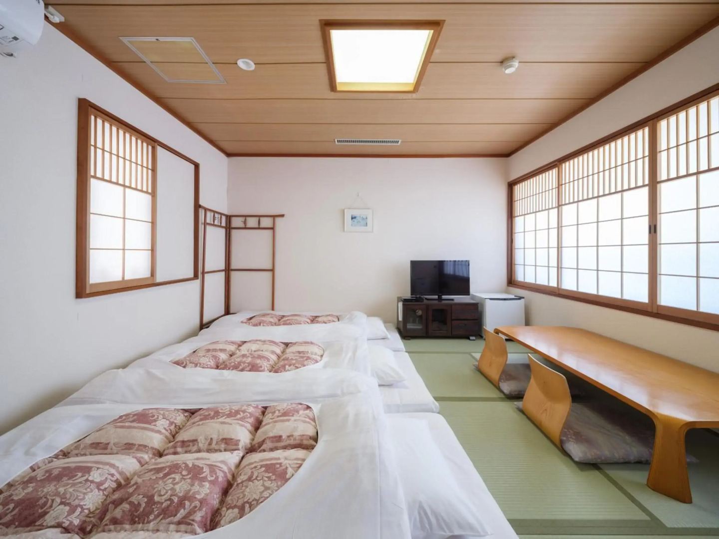 Yokaichi Royal Hotel