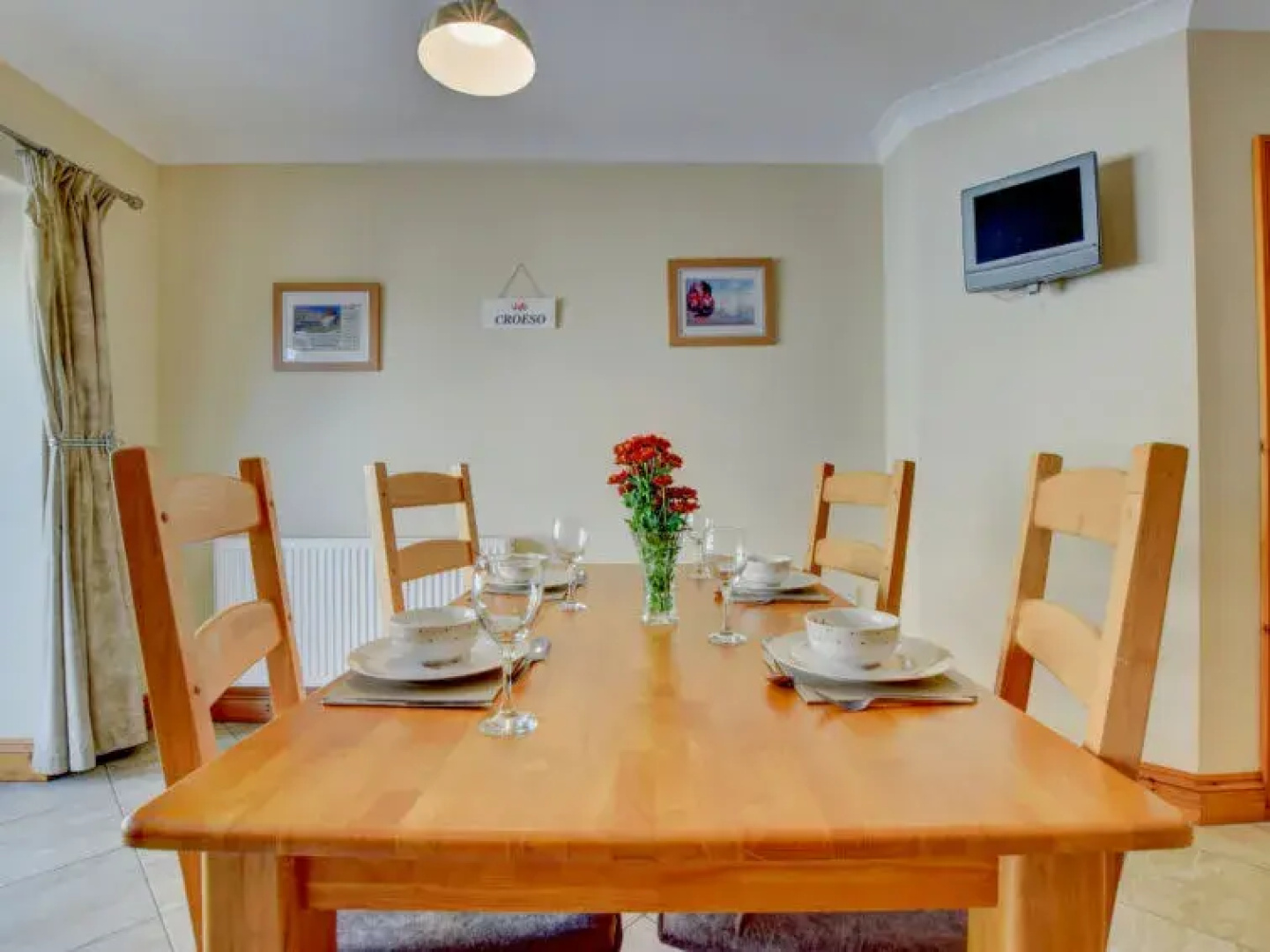Holiday Home Bwthyn Cadair