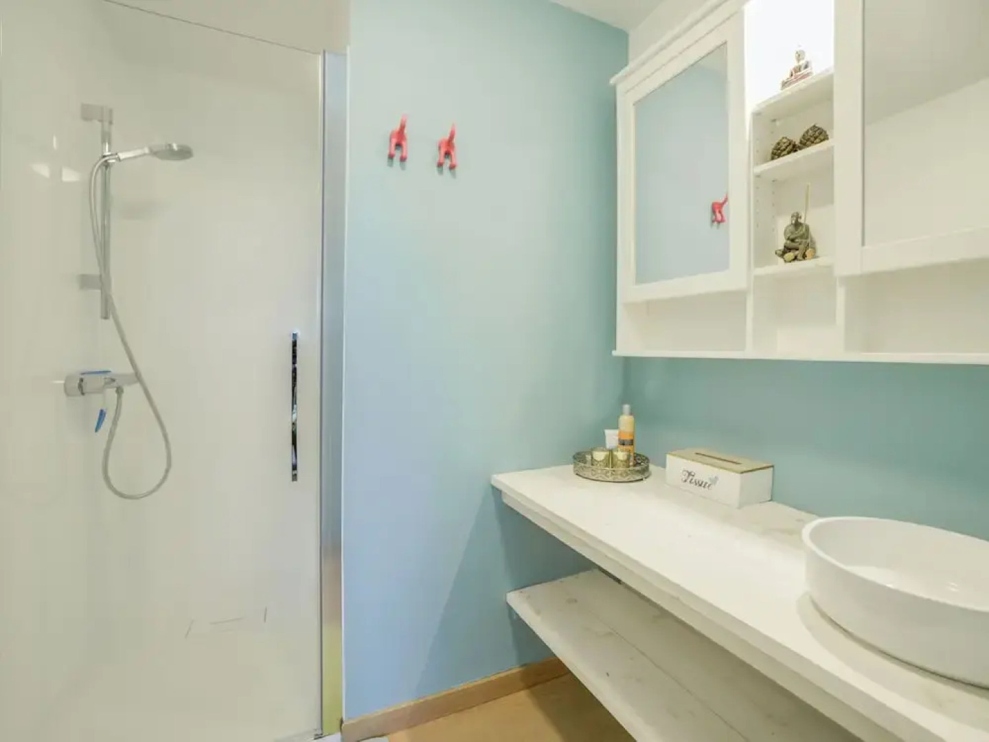 Charming Holiday Home in Seloignes with Garden