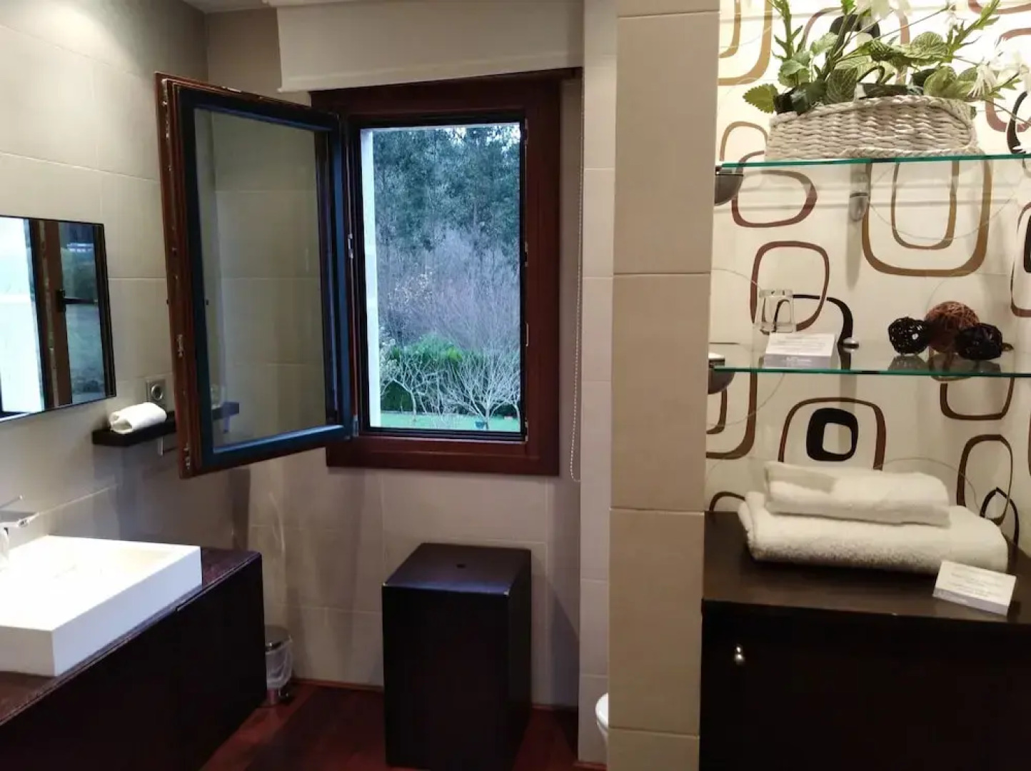 Hotel Reina Adosinda