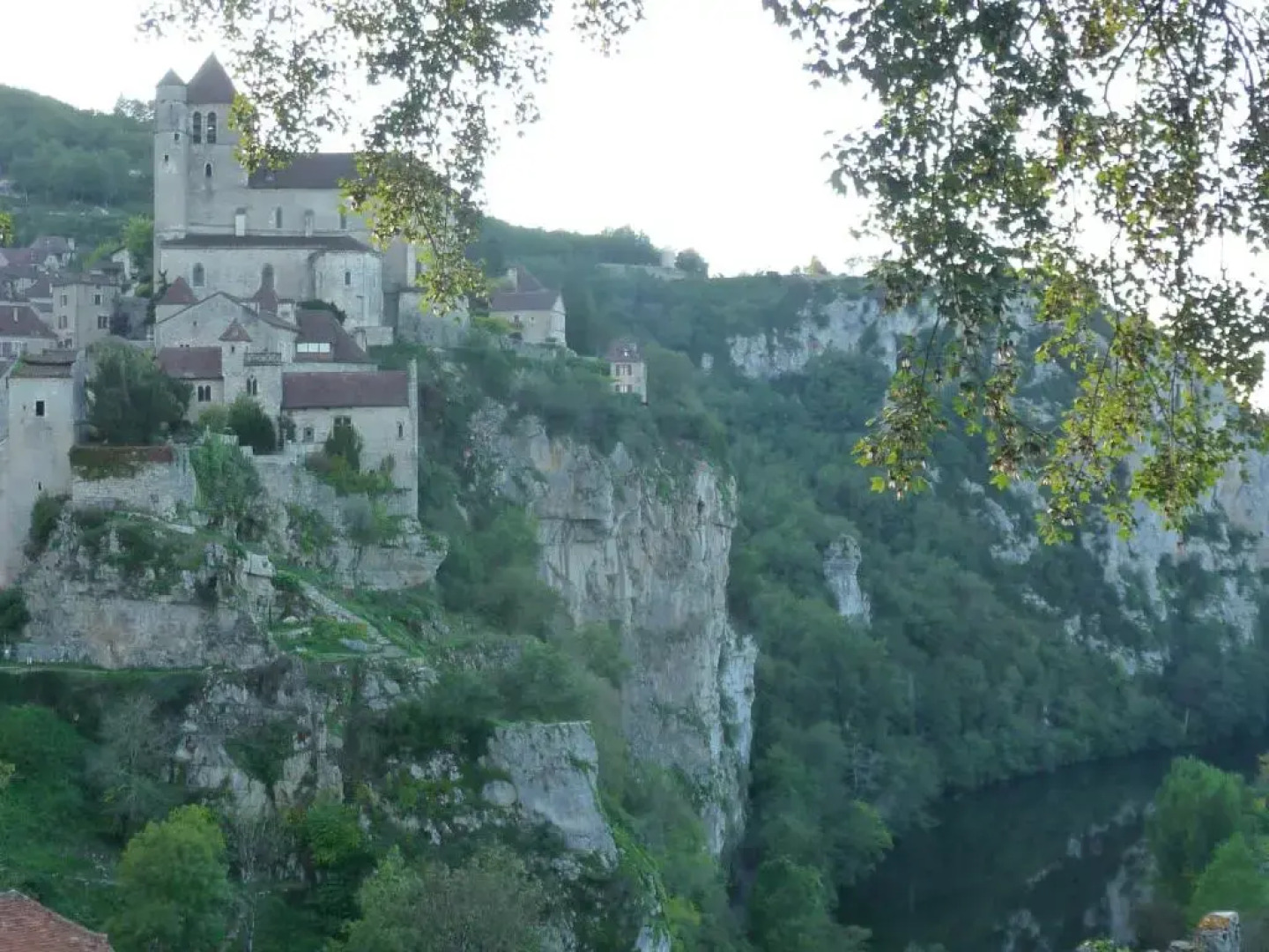 Charme et jardin cœur St Cirq