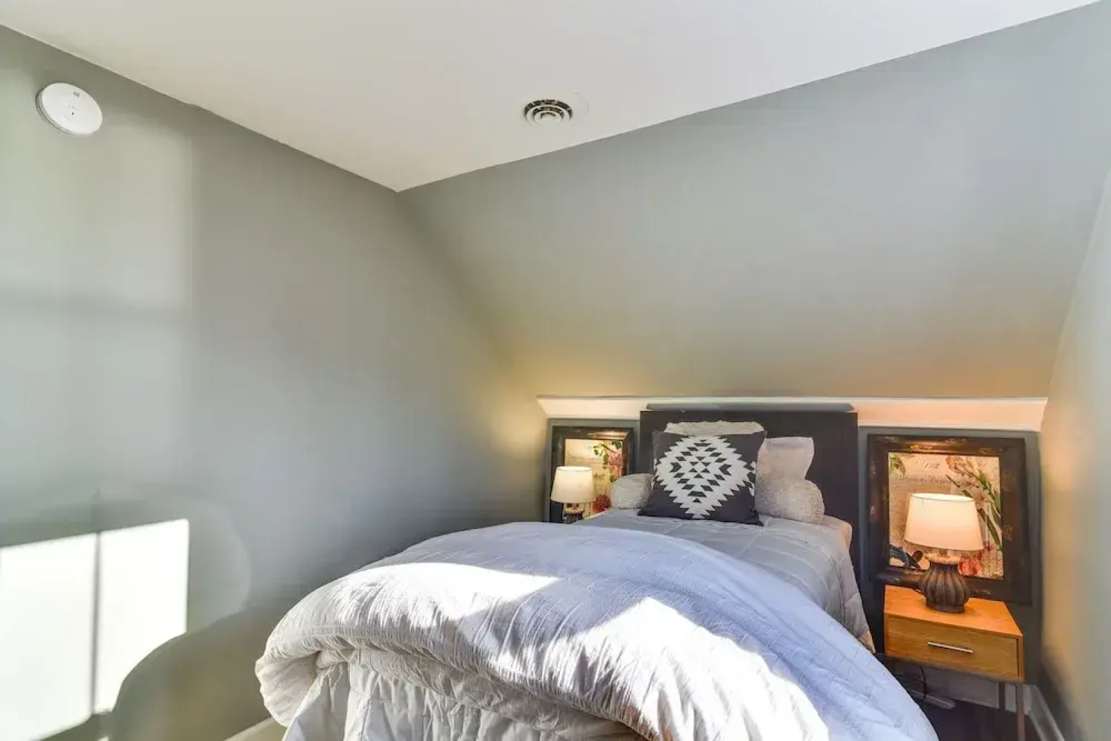 Quiet Waterfront Home: Ideal Maine Escape!