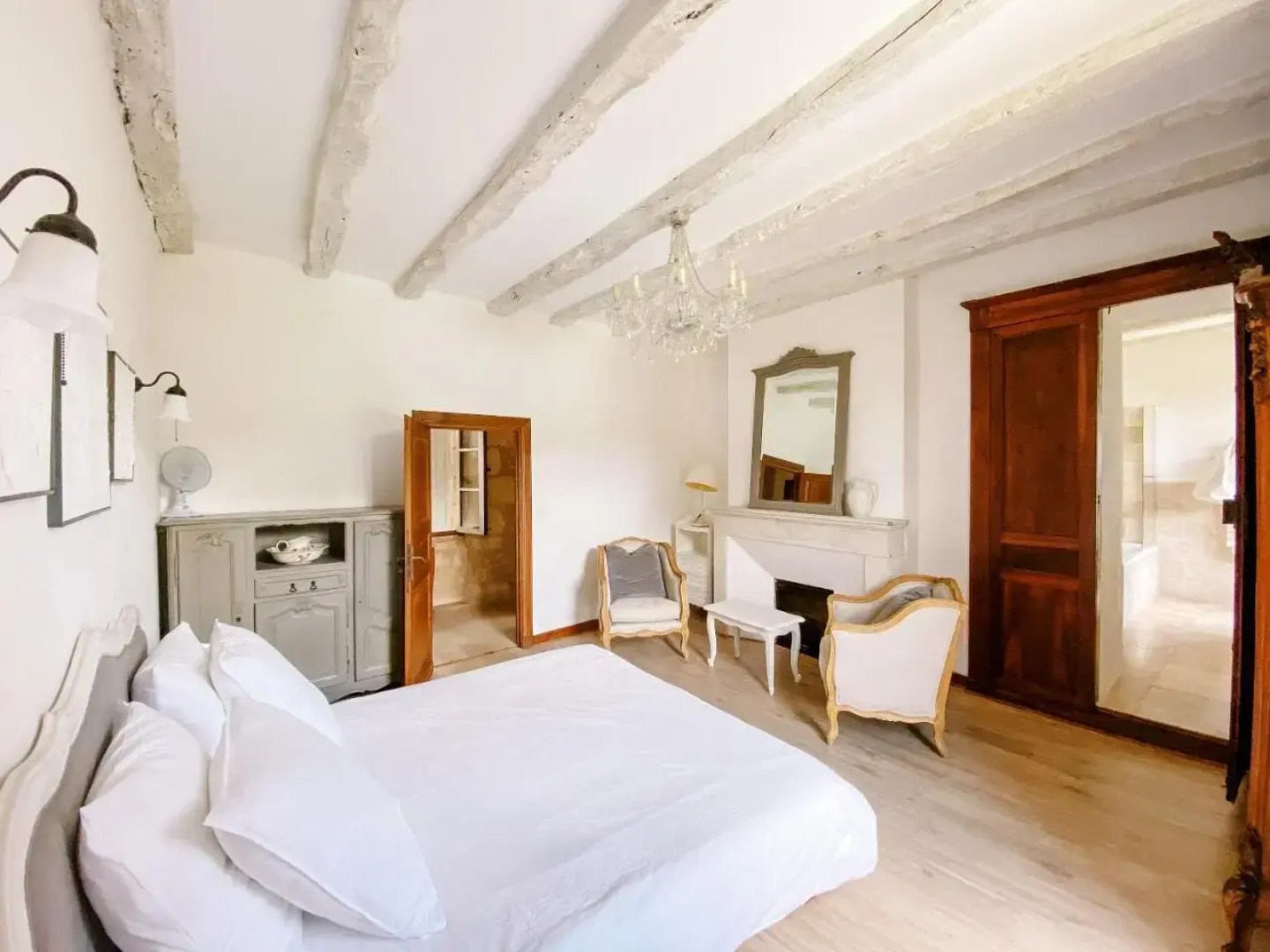 Moon River Grande Maison