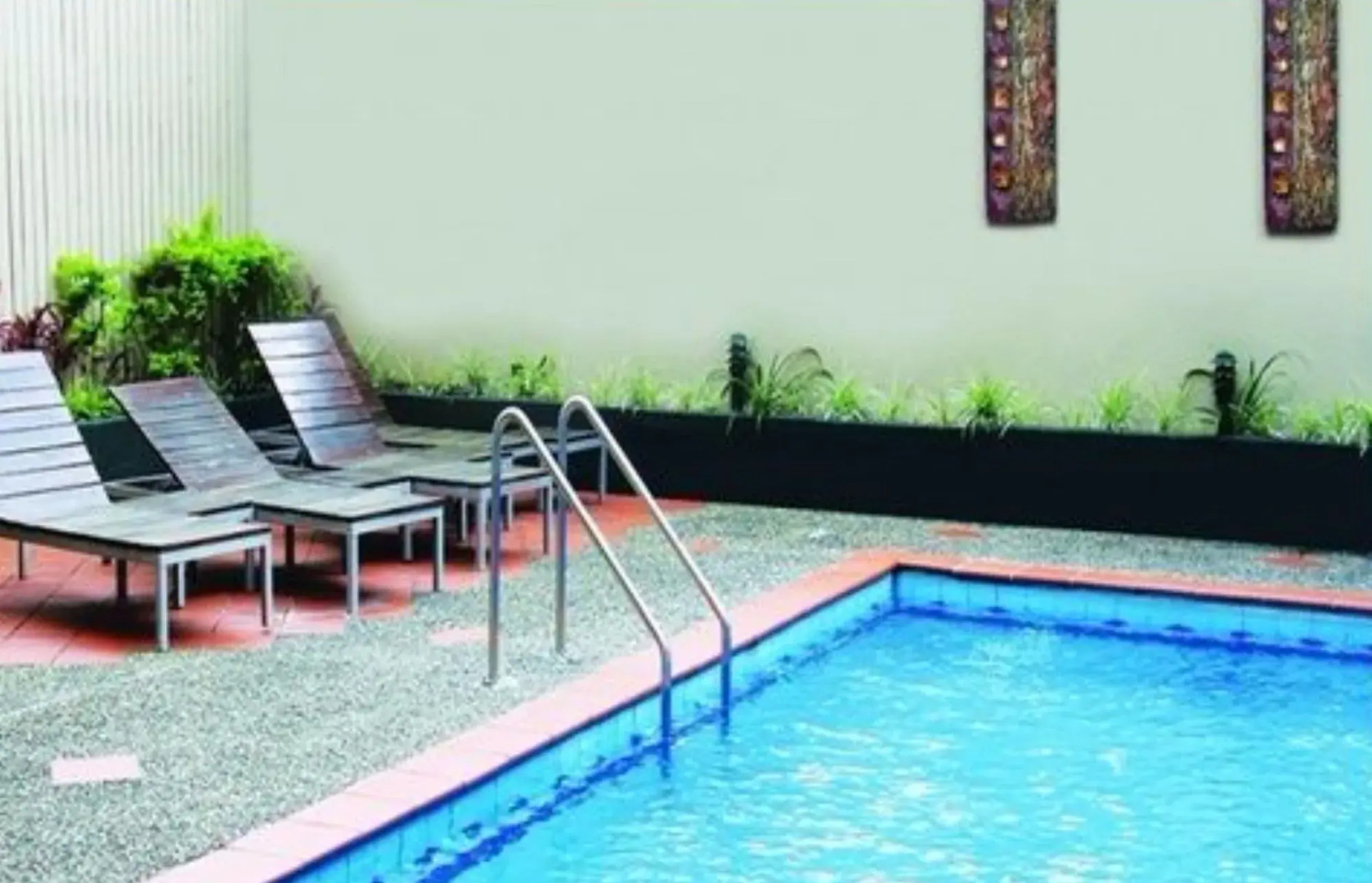 Peninsula International Hotel