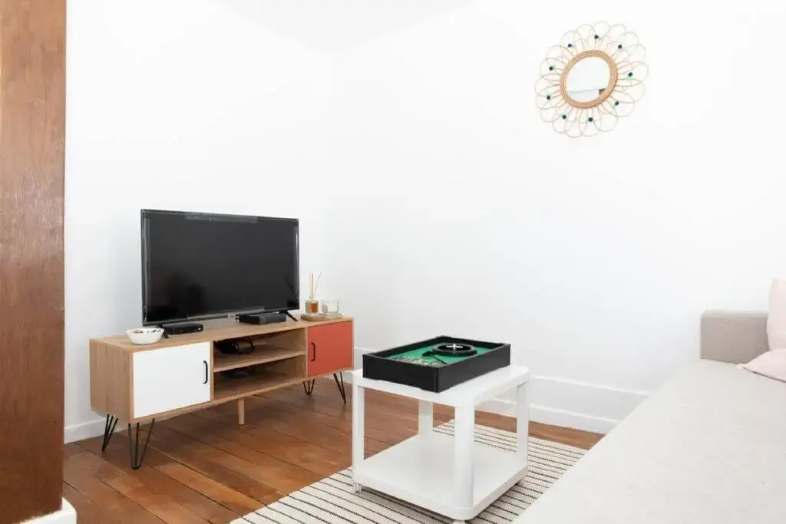 Cœur de ville Enghien les Bains - 2 pièces Lumineux et Chaleureux - 15 min de Paris