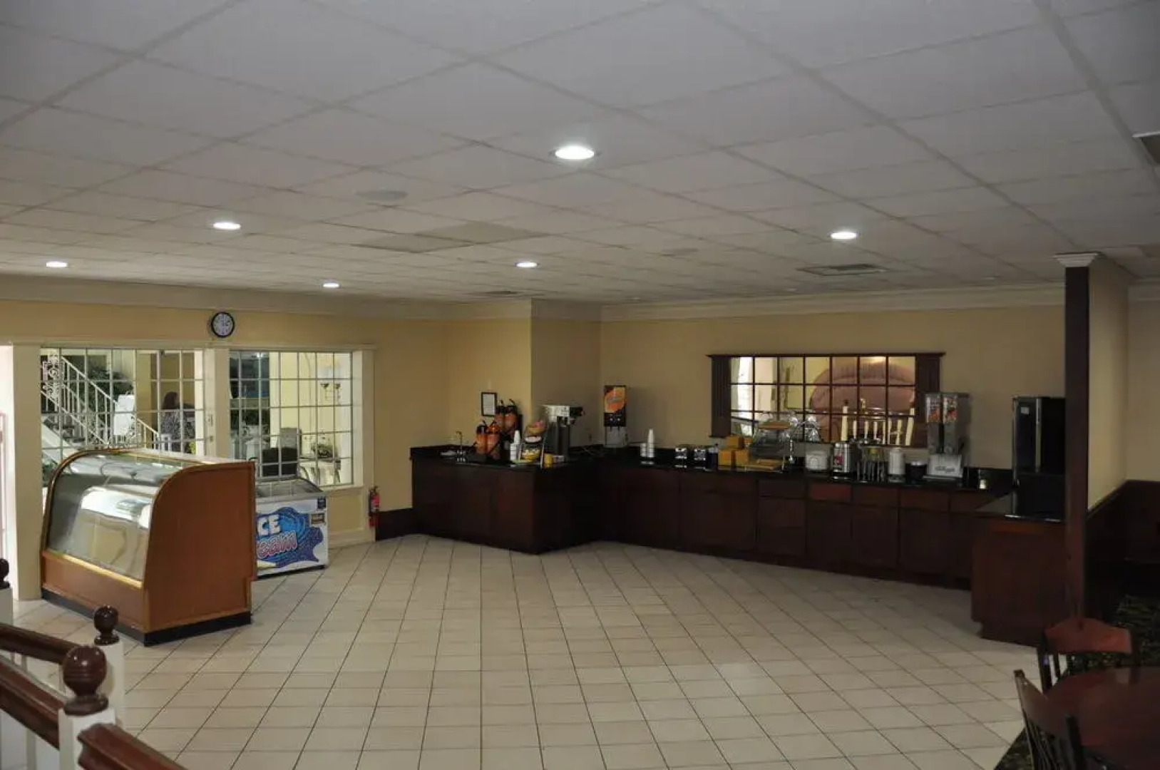 Mangnuson Hotel East Sandusky