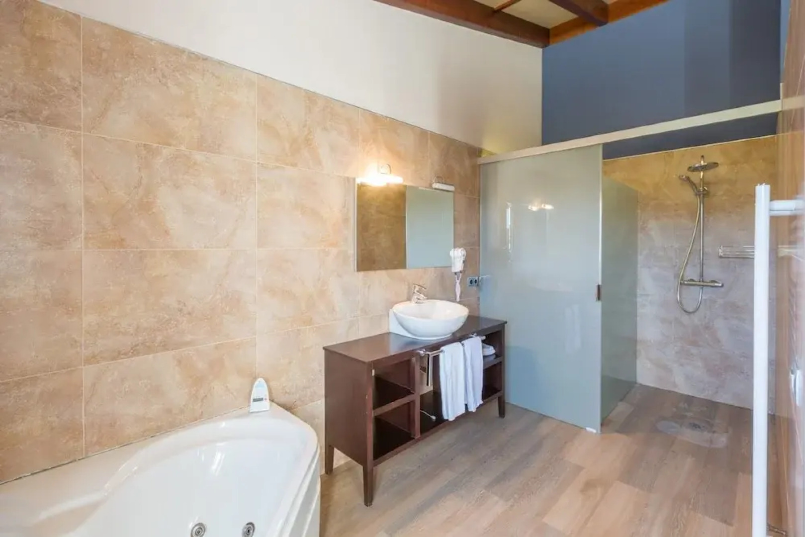 Finca Short De Conies (Baix-Paulonia)