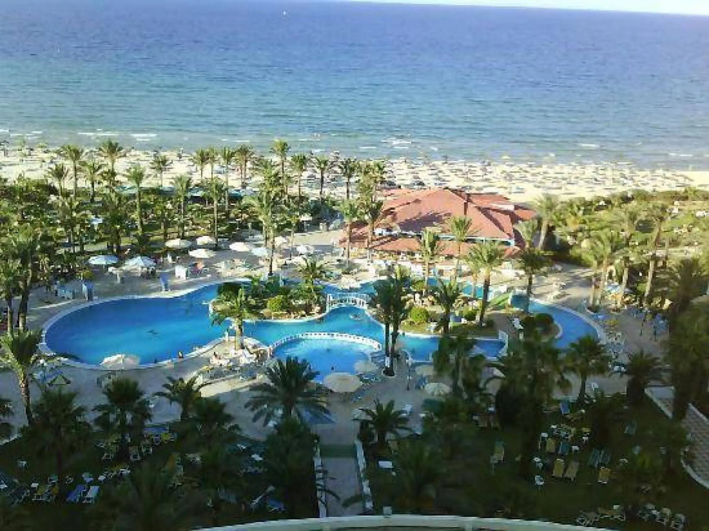 Курортный отель Riadh Palms Resort & Spa