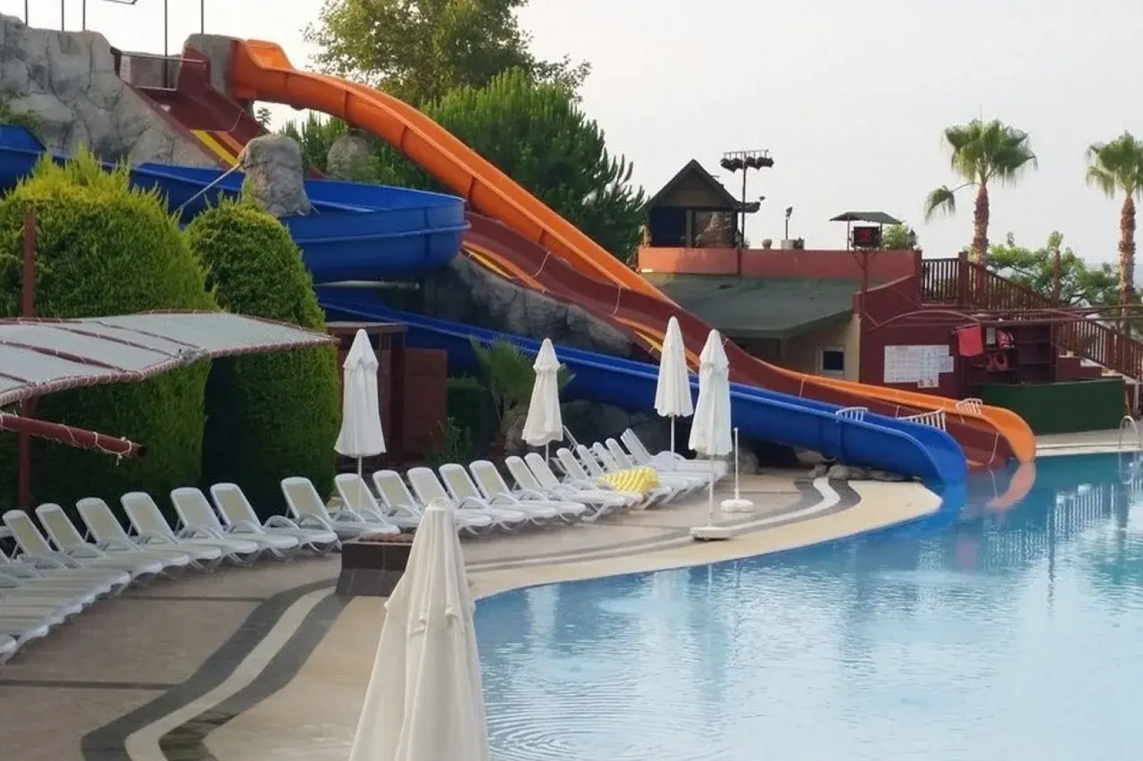 Oz Hotels İncekum Beach Resort