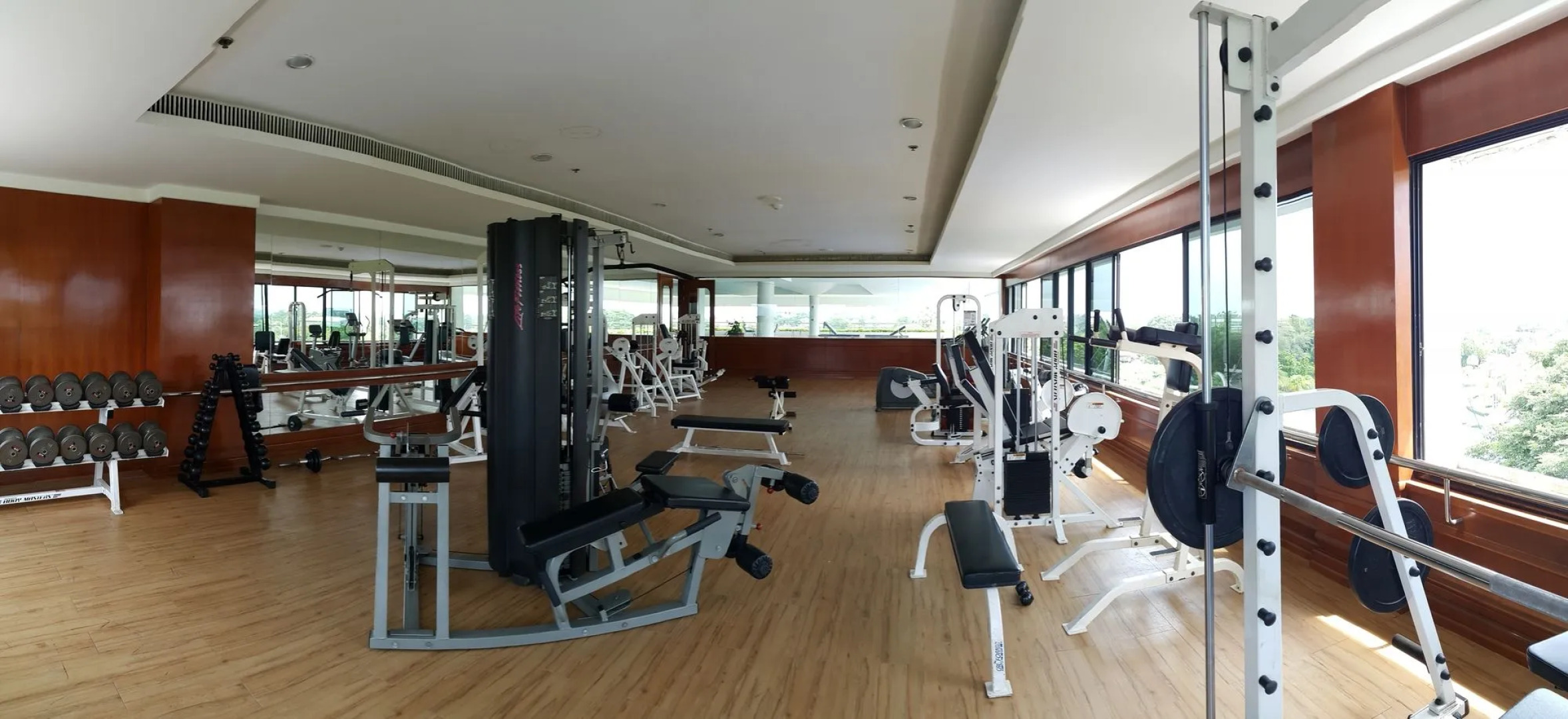 Ocean Marina Hotel Pattaya Jomtien