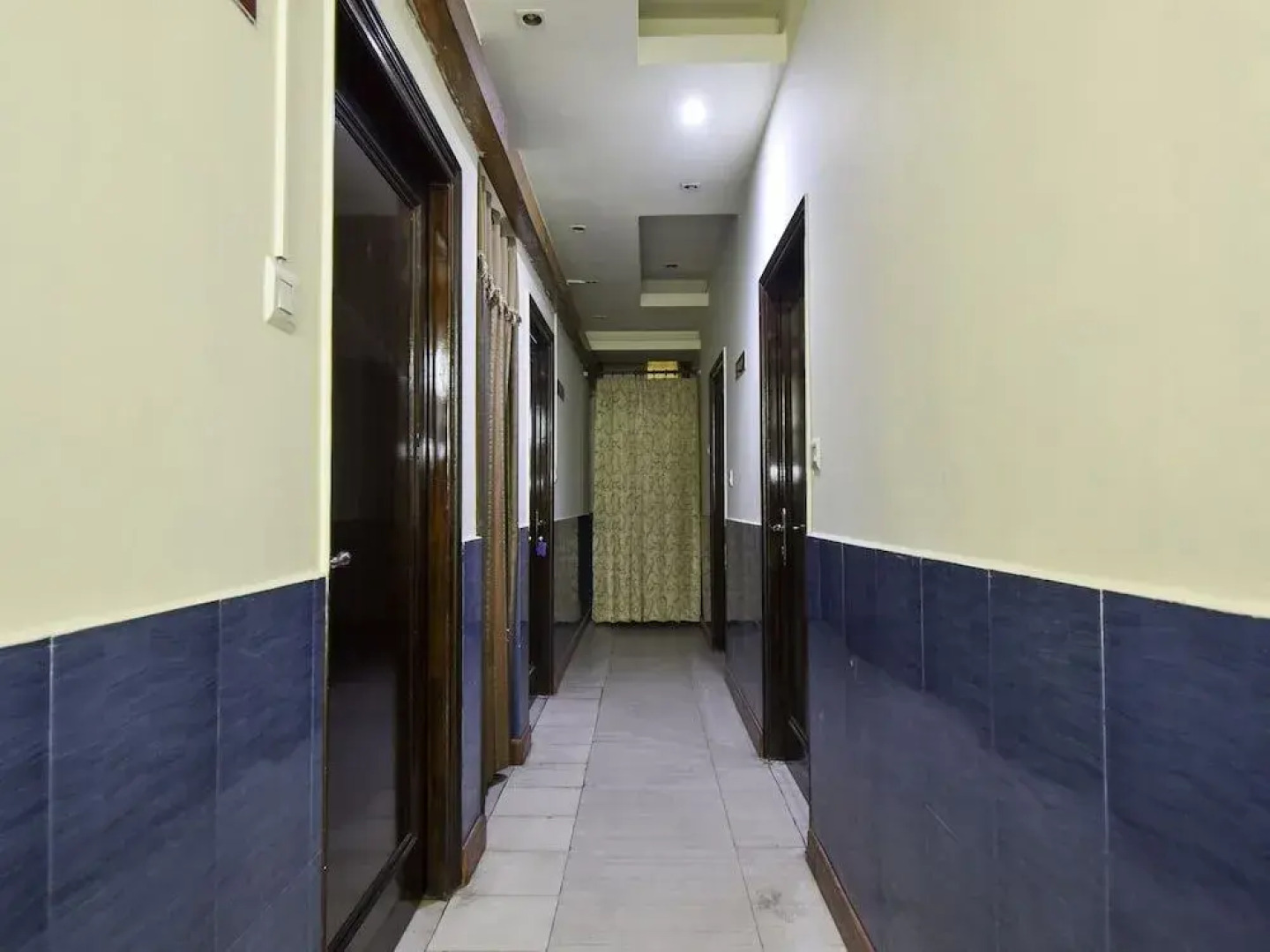 Oyo 22424 Hotel Vice Roy