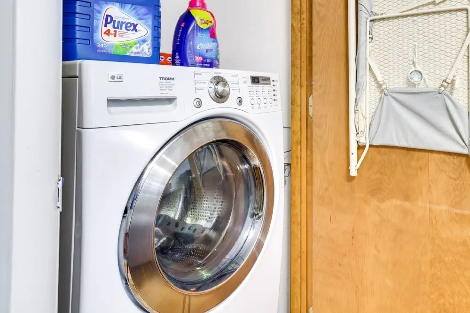 Tobyhanna Retreat w/ Deck, Pool + Lake Access!