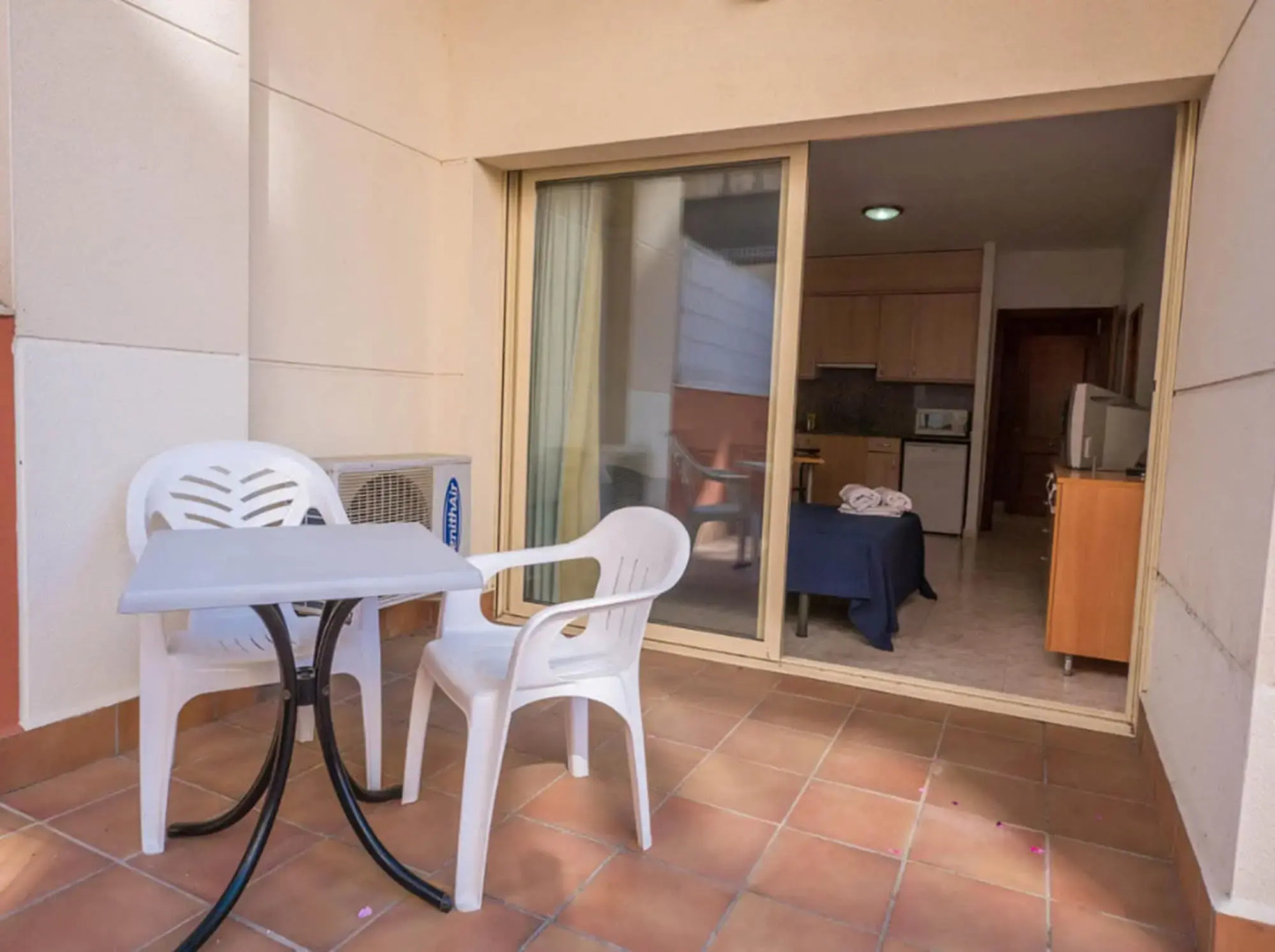 Apartaments AR Easy Santa Anna II