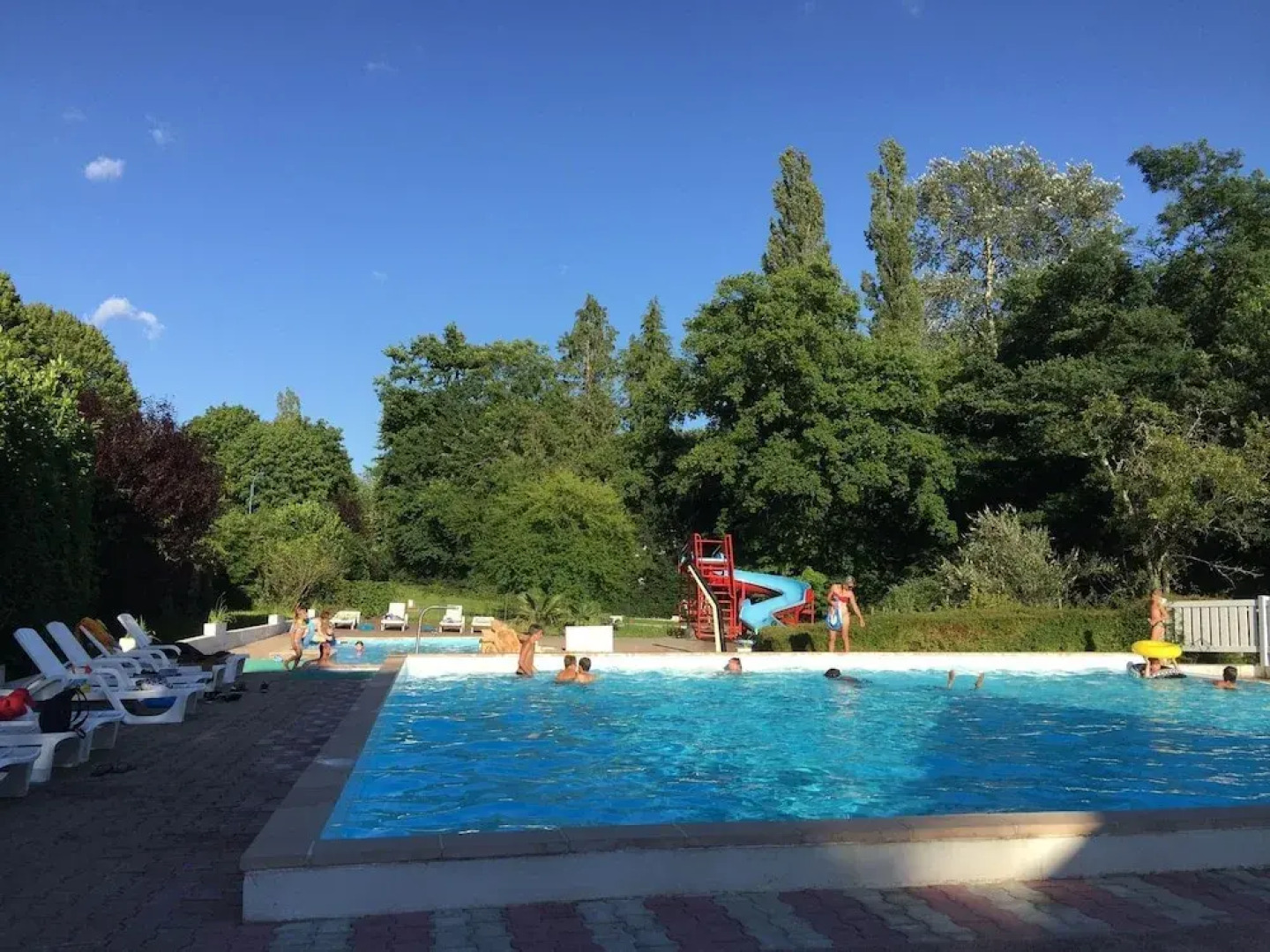 Simple holiday home with an oven in the heart of Burgundy