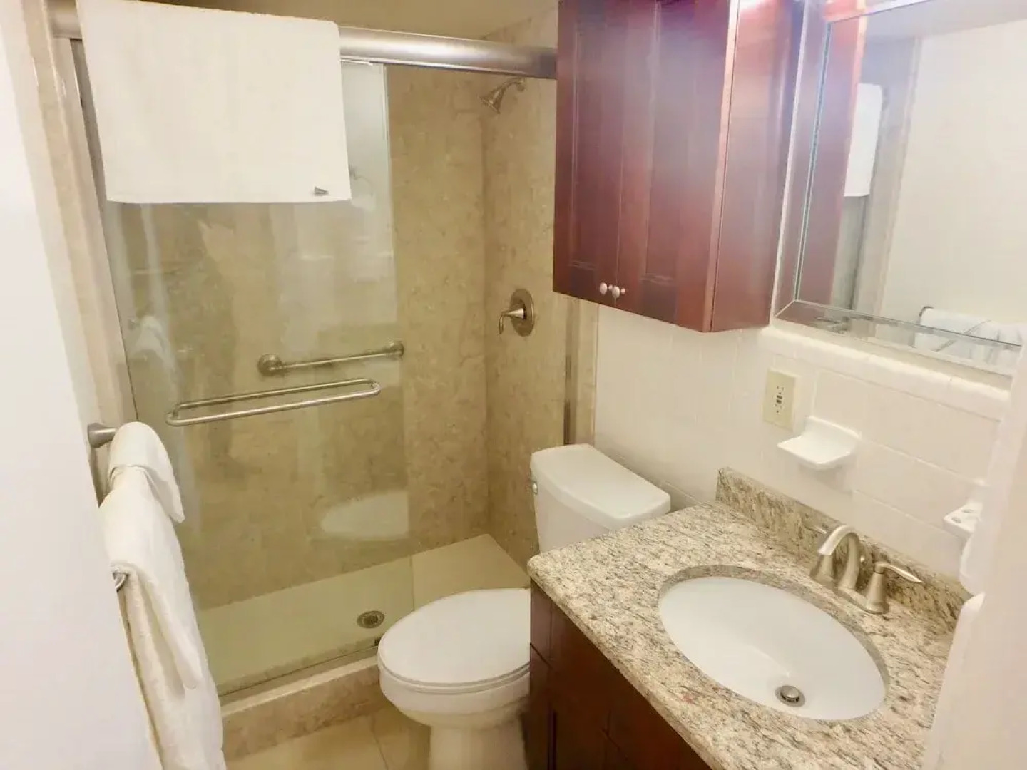 Spanish Main by Happy Palm Stays