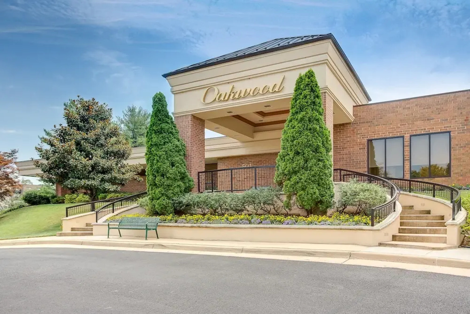 Oakwood Falls Church