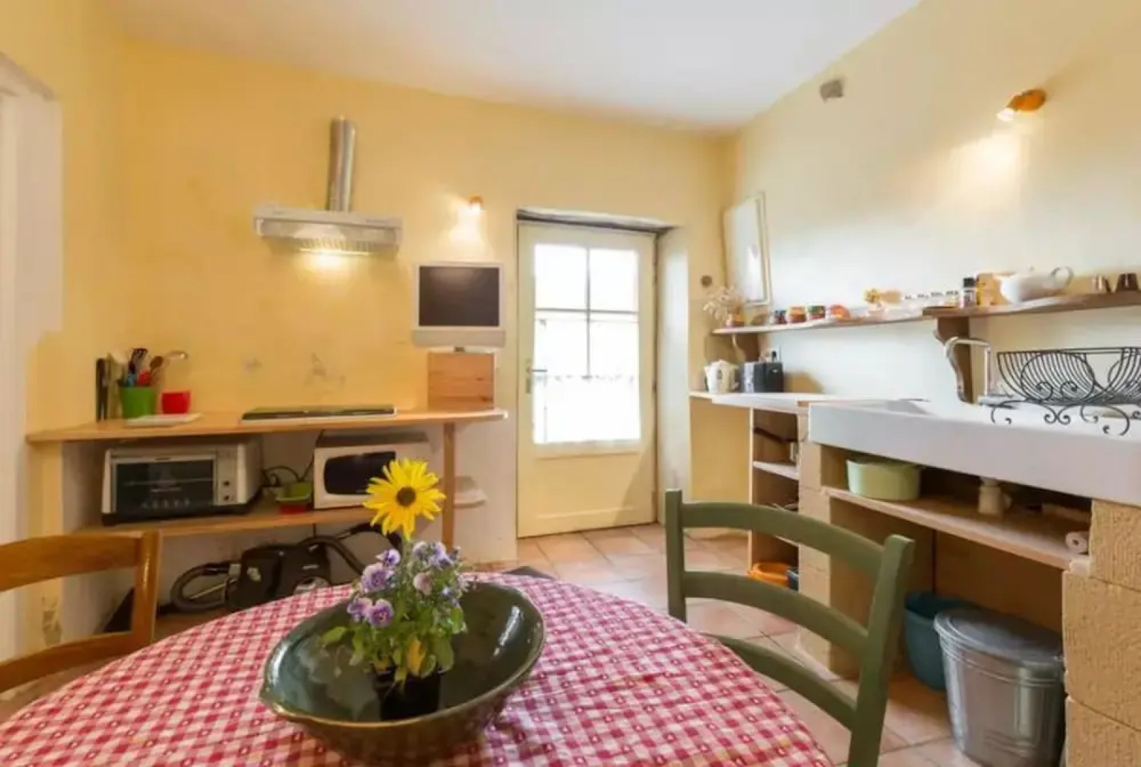 Lovely Apartment in Sabran, a Small Village in the Heart of Provence