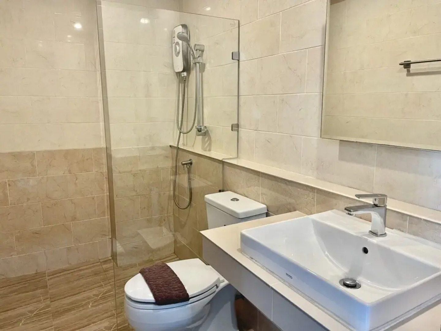 The Living Hotel SamutPrakan