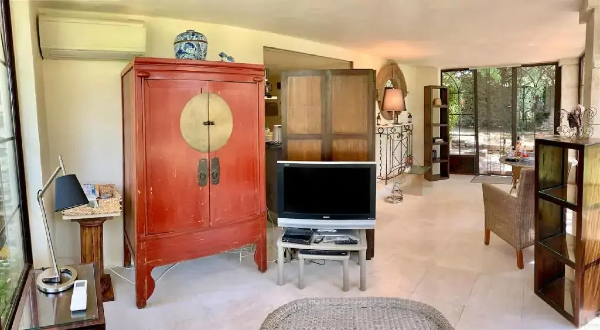 La Tour des Beaumes à GORDES avec Piscine Privée -