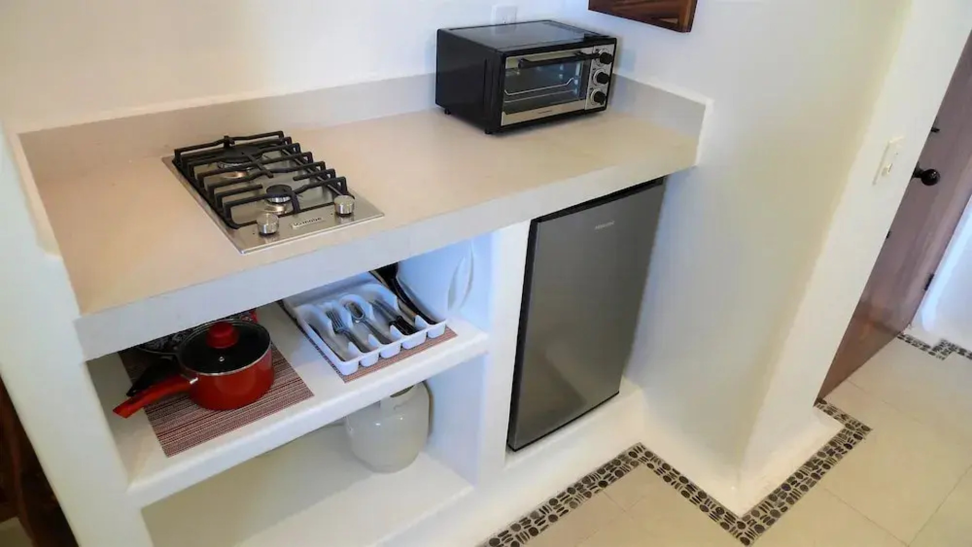 Solana Boutique Bed & Breakfast