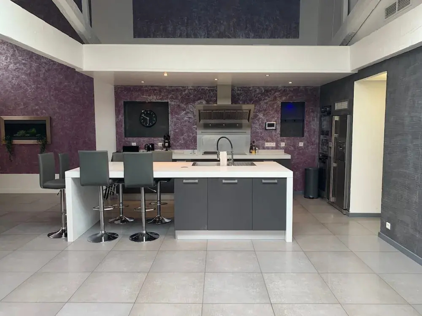 Spacieux logement domaine securise