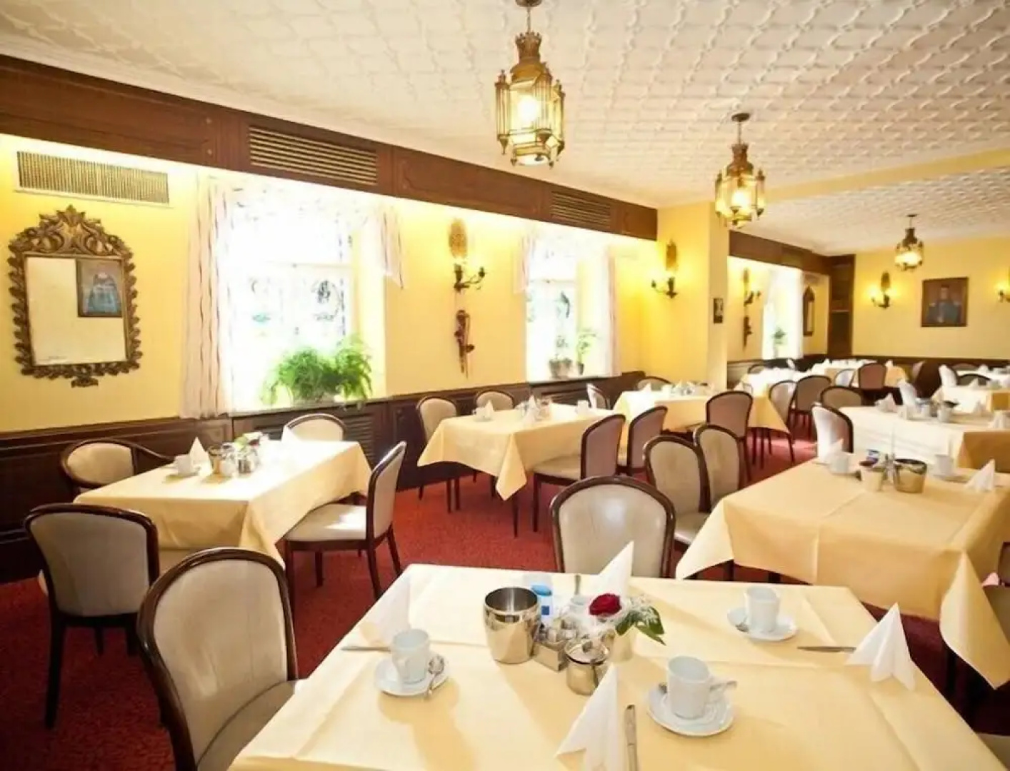 Hotel Strauss