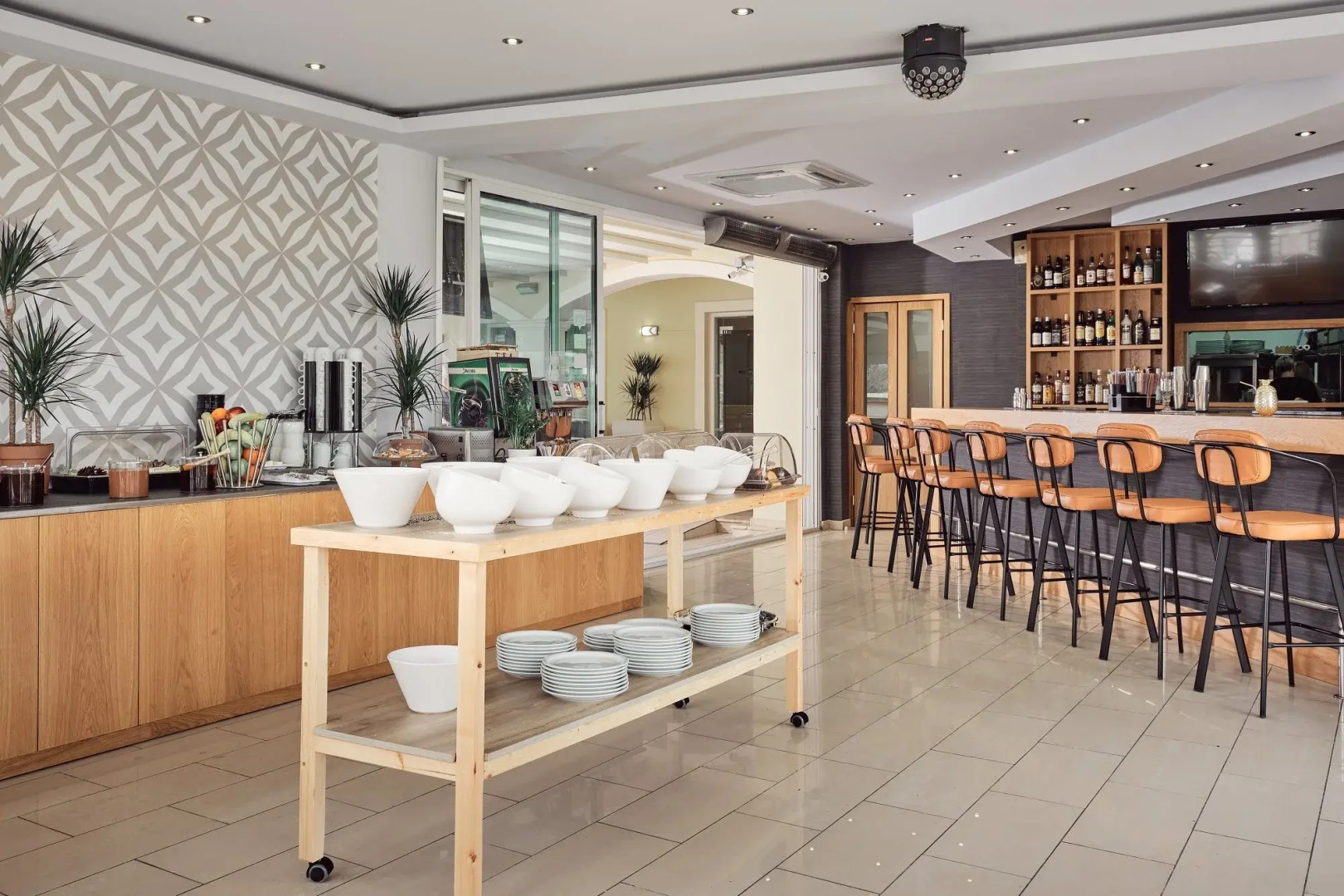 Отель Zante Atlantis