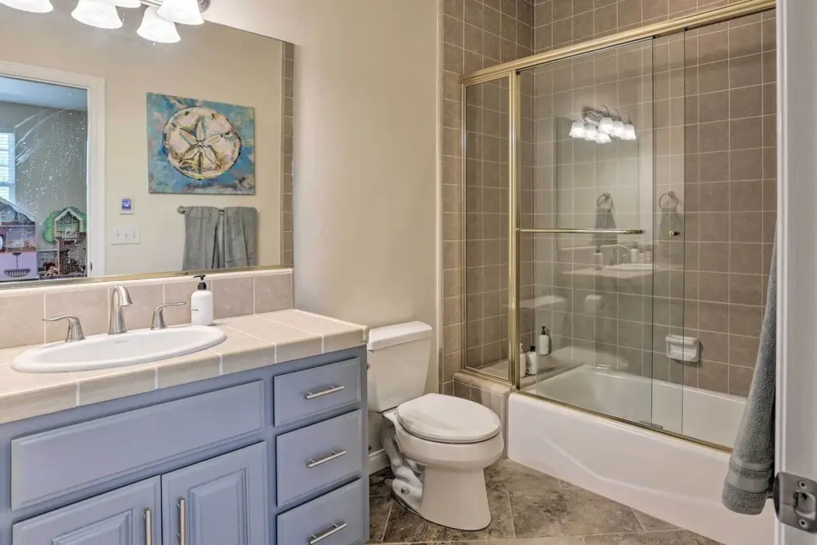 Gorgeous Lakehouse w/ Hot Tub & Waterfall Oasis!