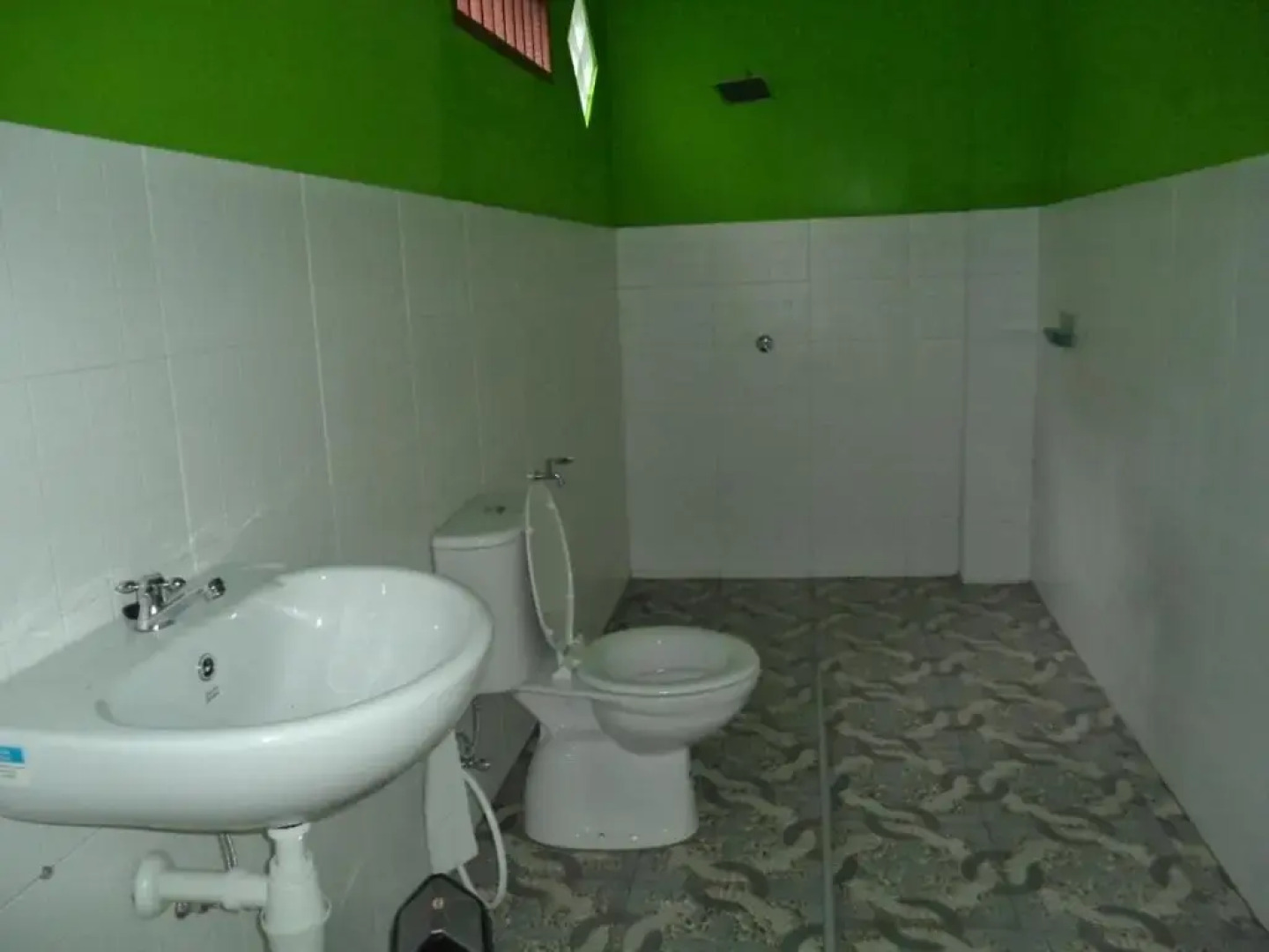 Ida Guest House & Restaurant