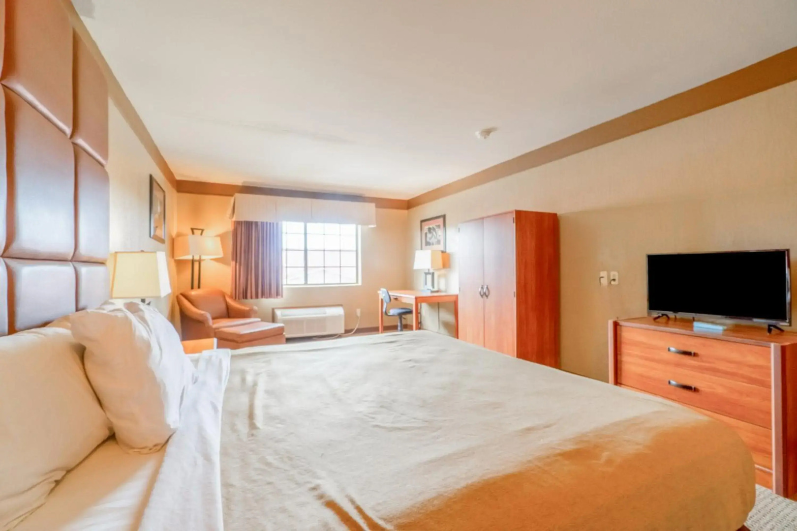 Texan Inn By OYO Beeville US-181