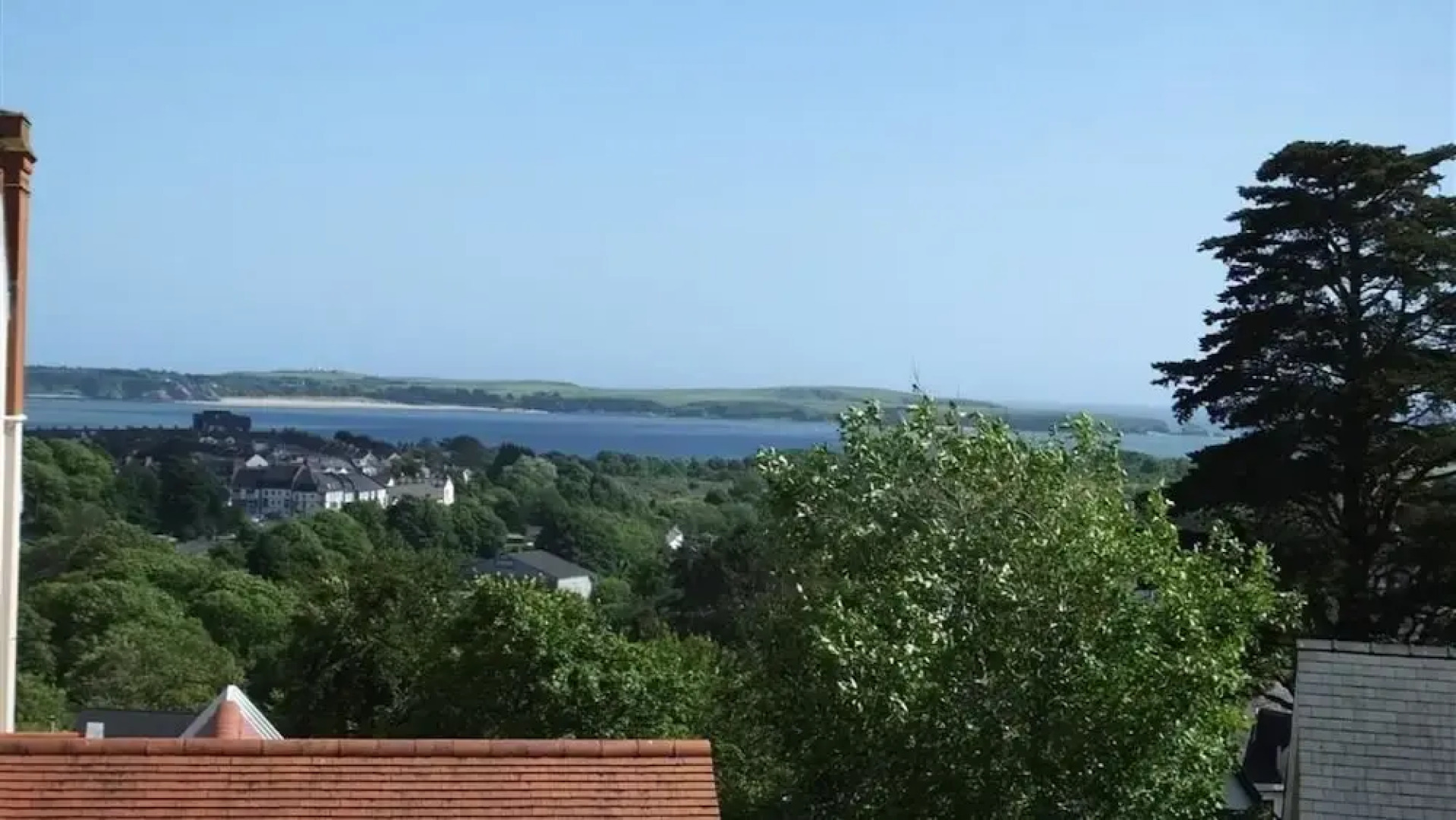 Cambrie - 25 Bryn Y Mor