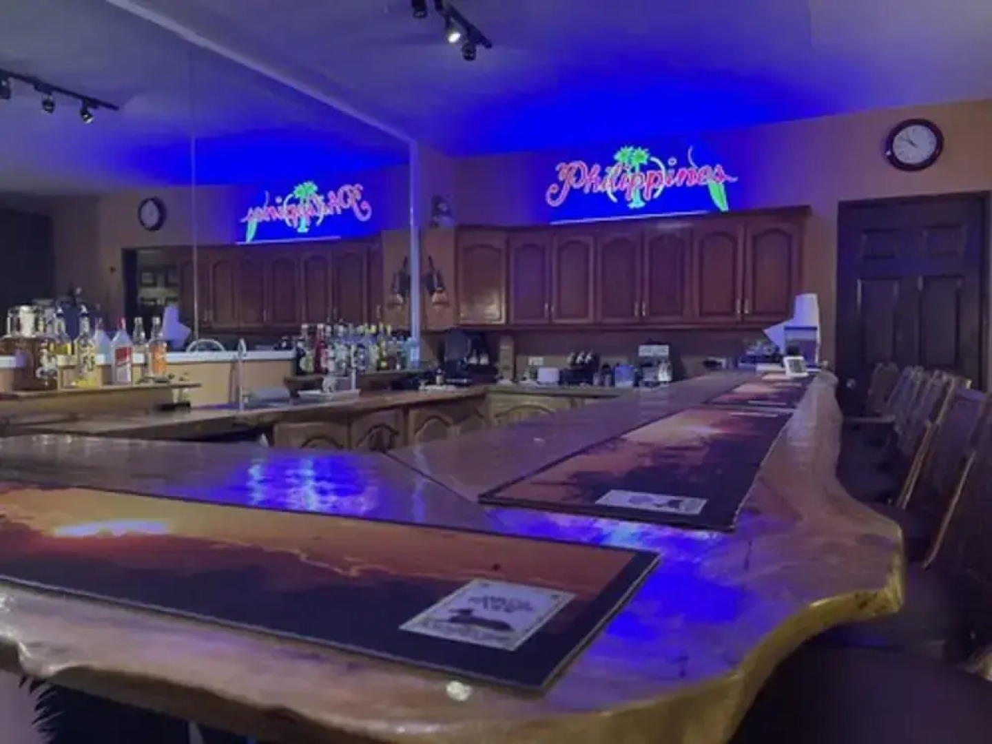 Monty's Riverside View Resort by Cocotel