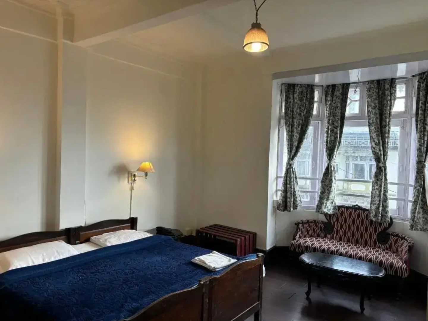Pineridge Hotel