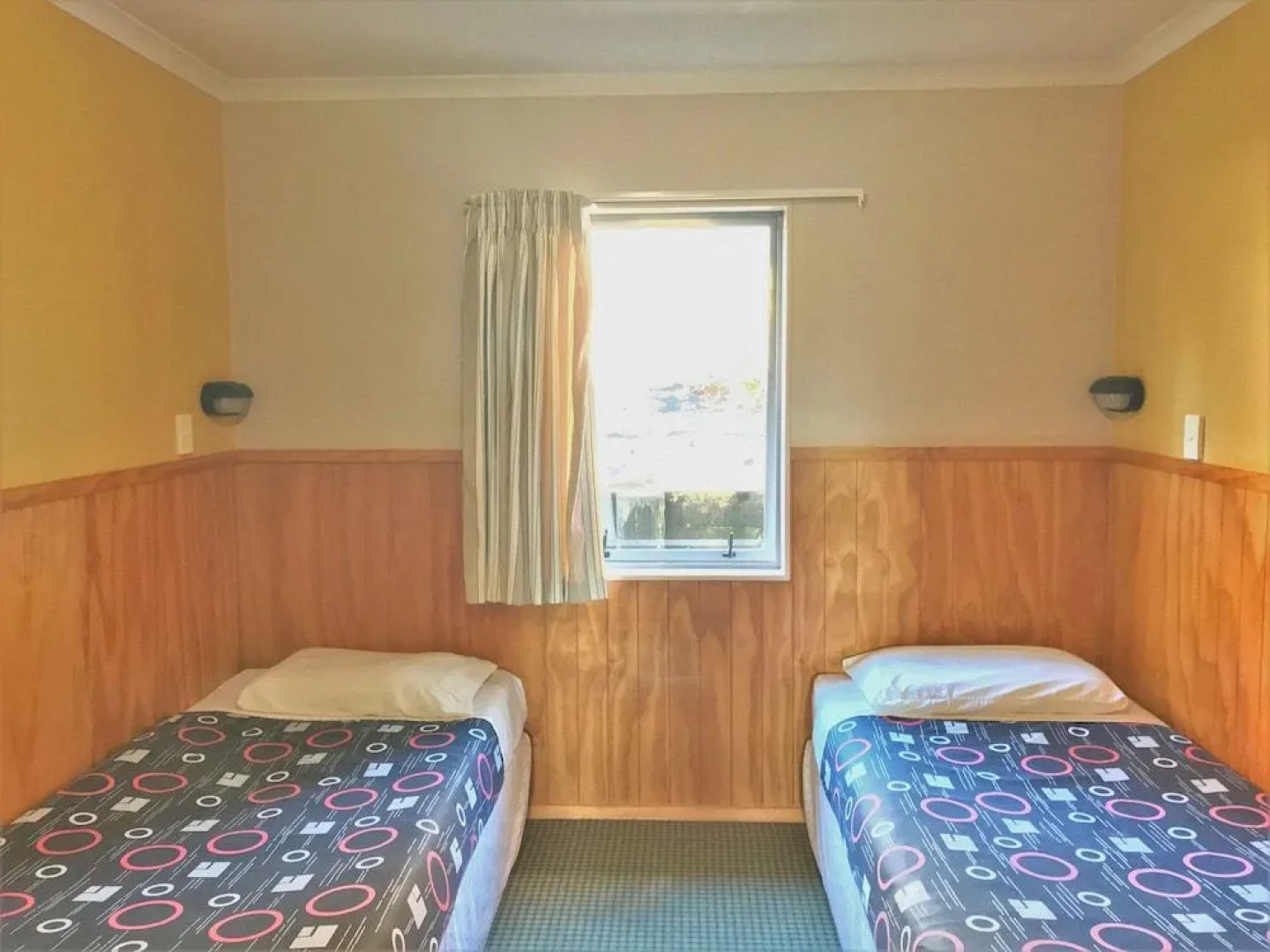 Waitomo Village Chalets Home of Kiwipaka