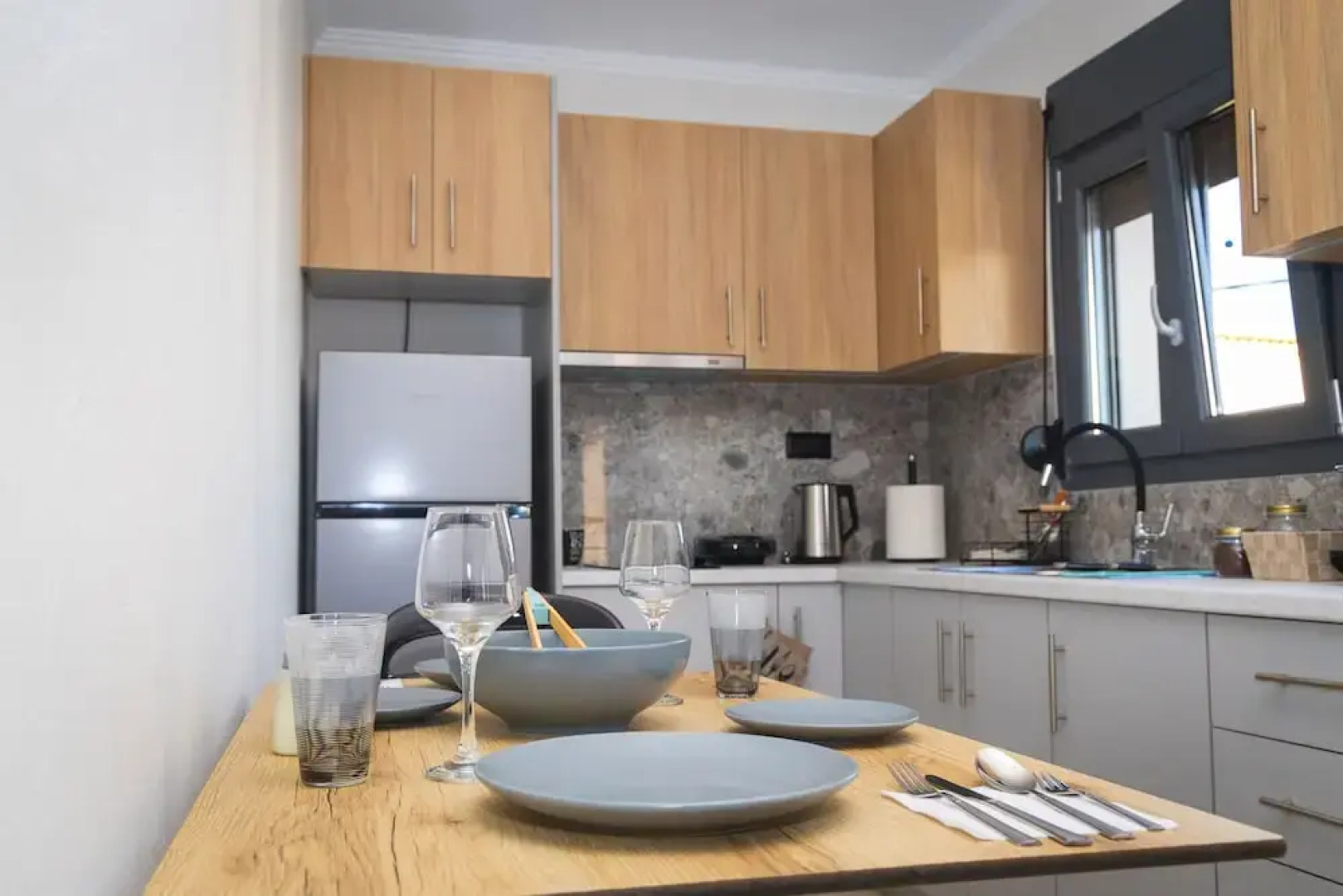 RAFKON Luxury Apartments - Myrina