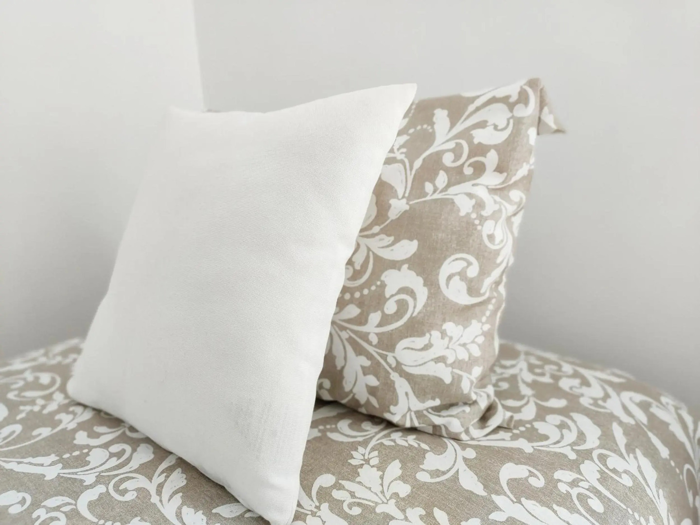 Global Properties, Moderno apartamento con terraza y vistas al mar