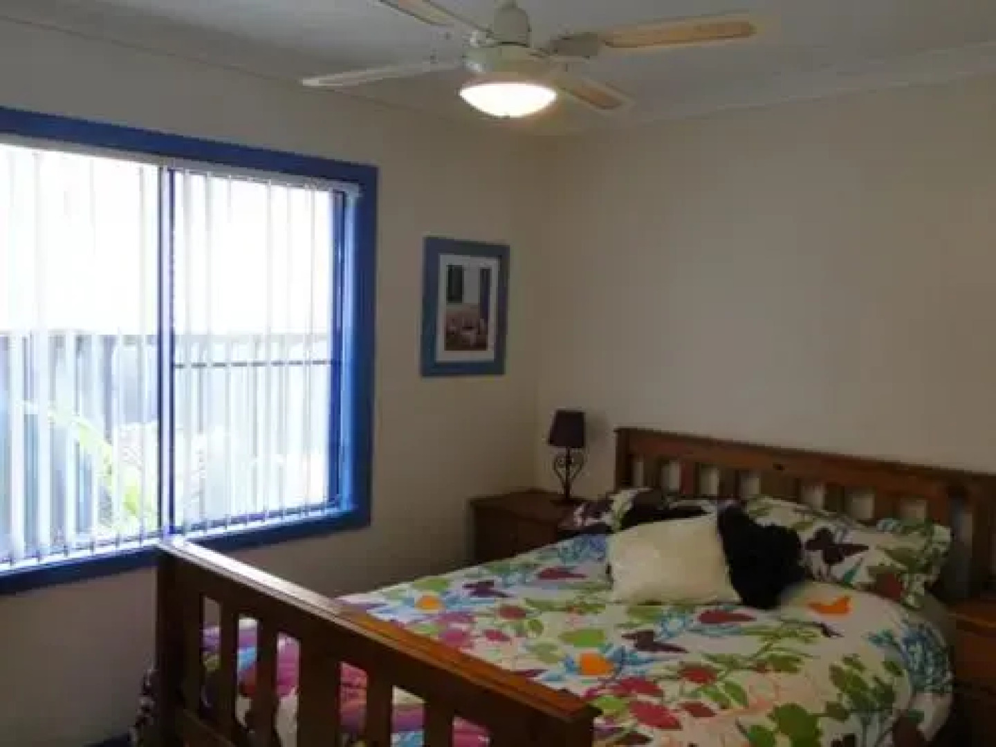 2 'Copacabana', 61 Sandy Point Road - Cute Unit With Water Views From The Balcony