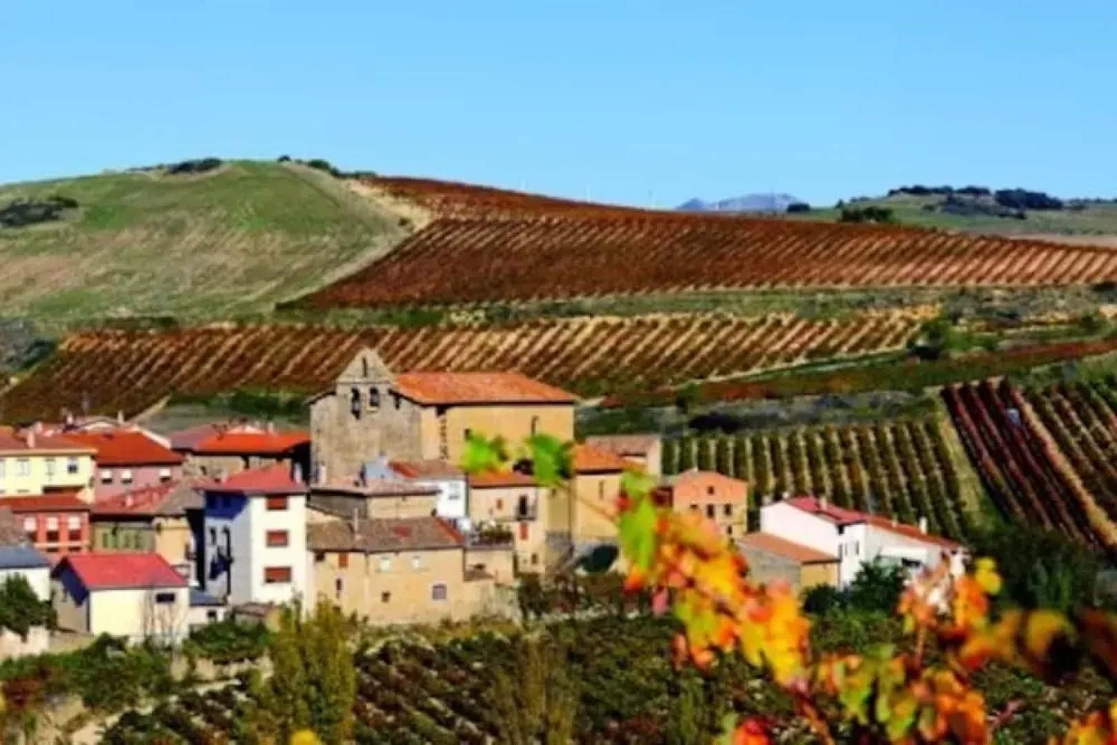 House With 4 Bedrooms in Viñaspre, With Wonderful Mountain View, Enclo