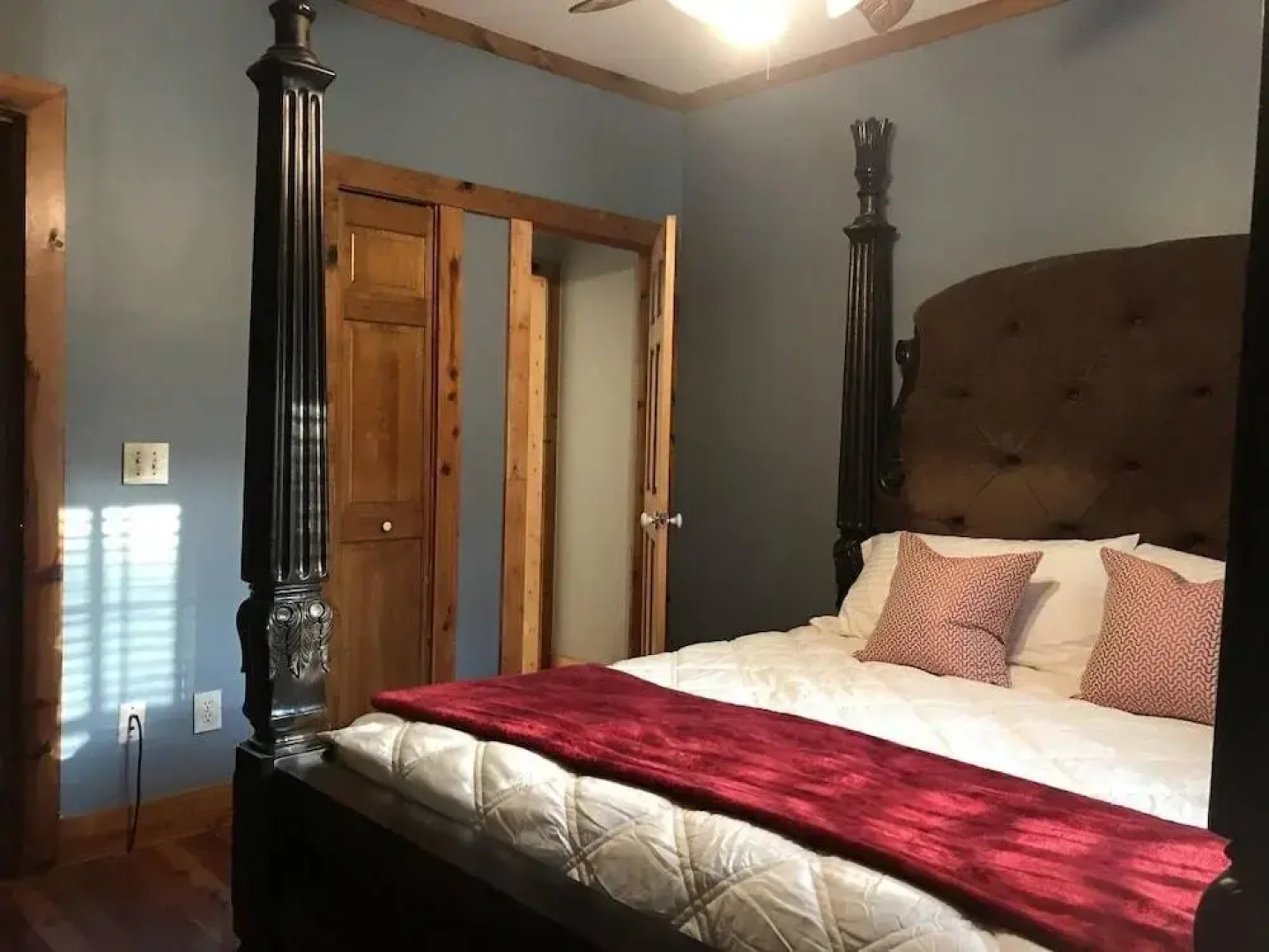 Beachwoods Villa