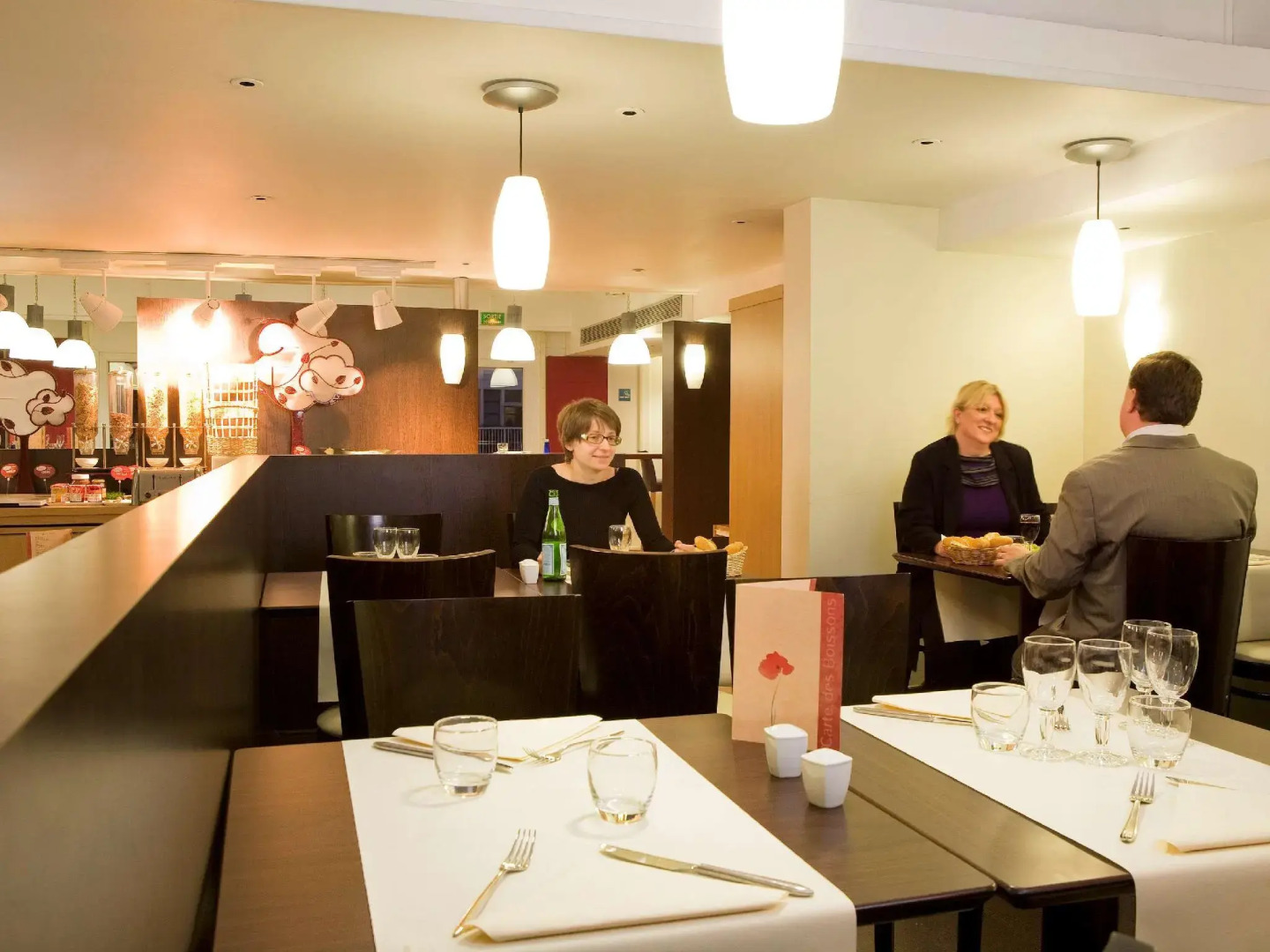 Отель Mermoz Paris Le Bourget