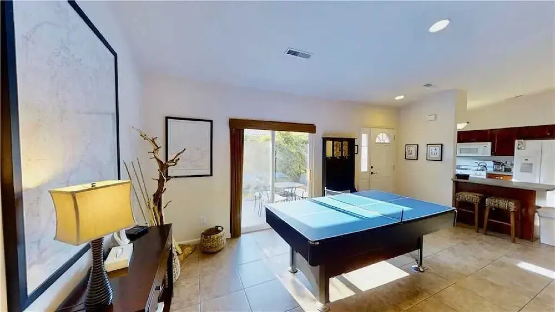 Canyonlands West 381 by RedAwning