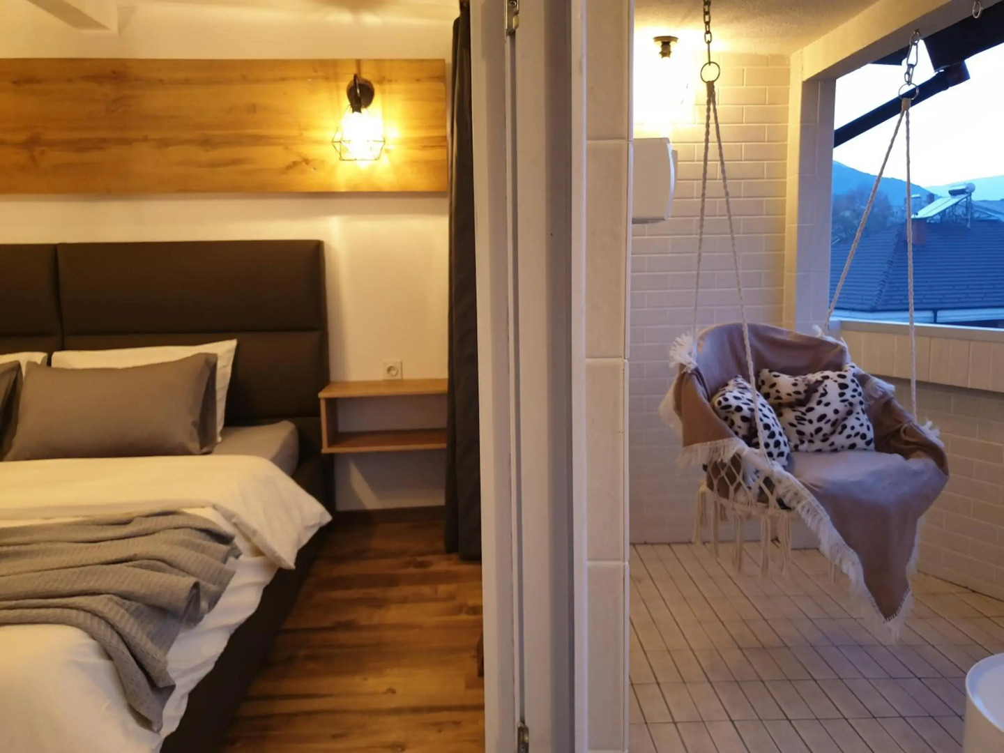 Sky Apartments Special