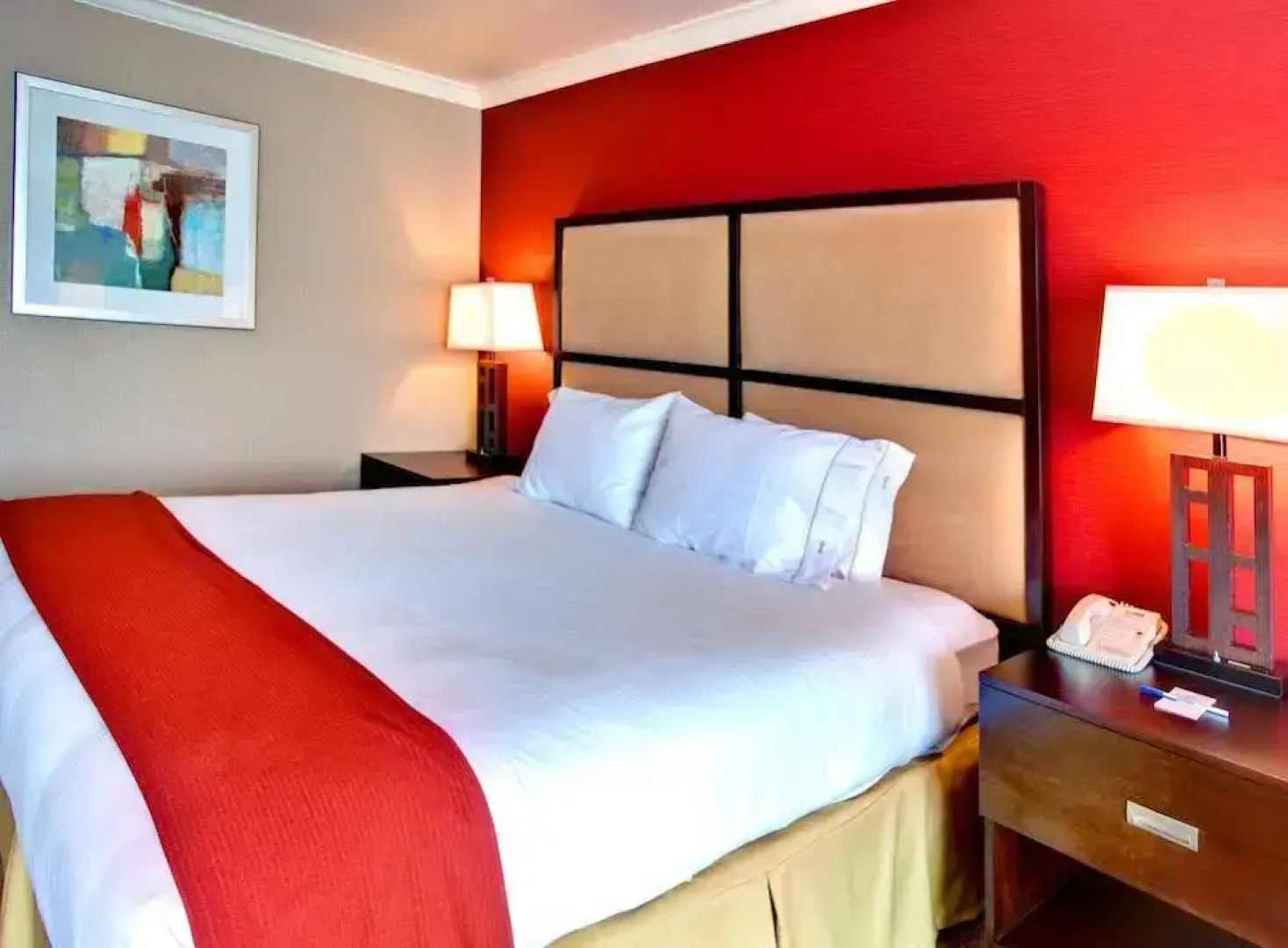 Holiday Inn Express Encinitas Cardiff Beach Area