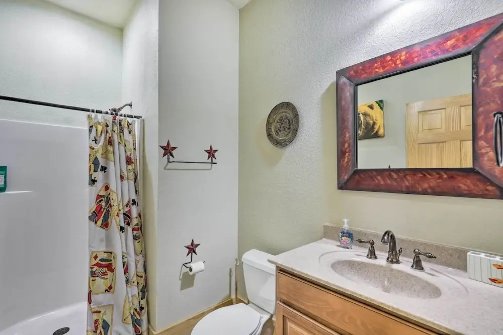 Getaway Chalet in Mars Hill w/ Hot Tub & Views!