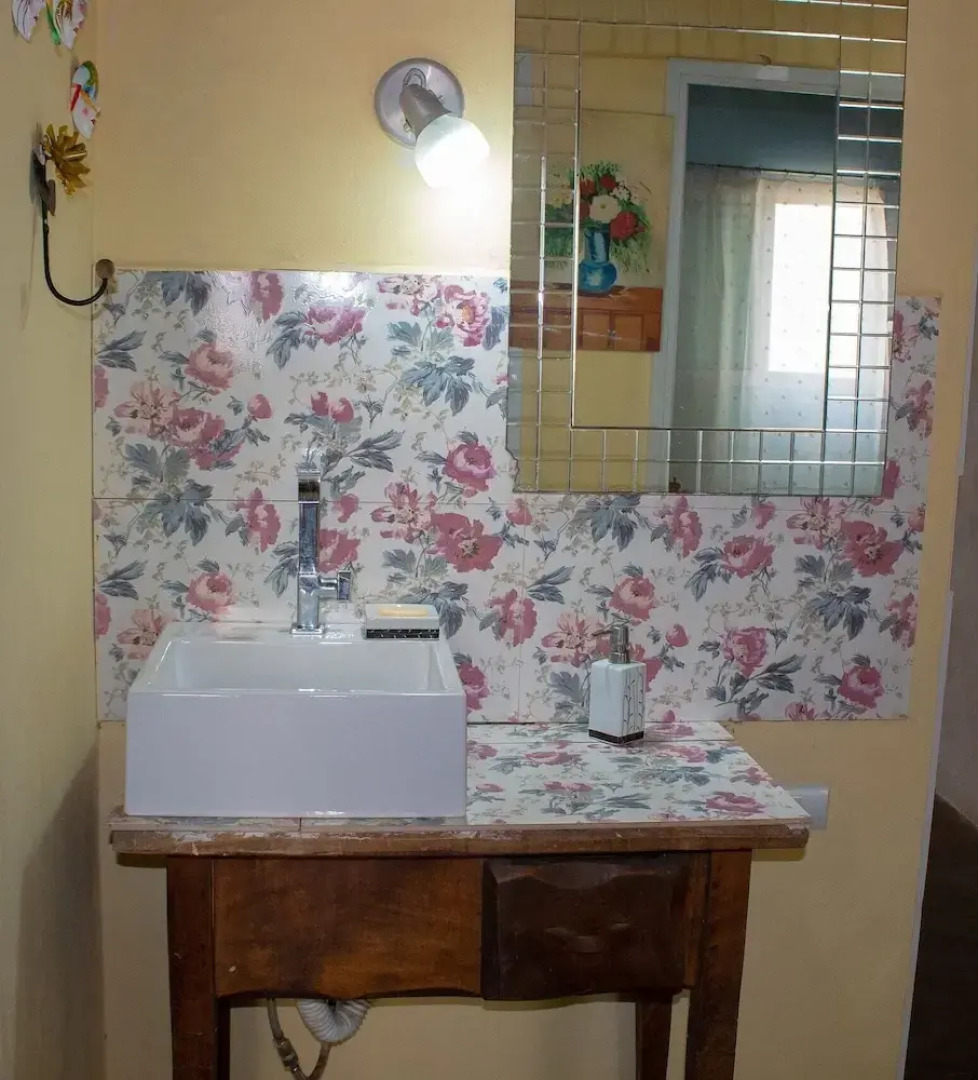 P004 Casa c 3 Dorm. Apenas 150m da Praia