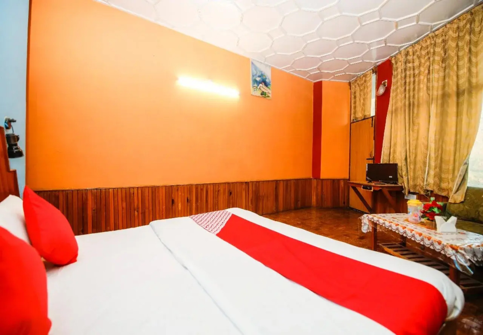 Mid Way Resort by OYO Rooms