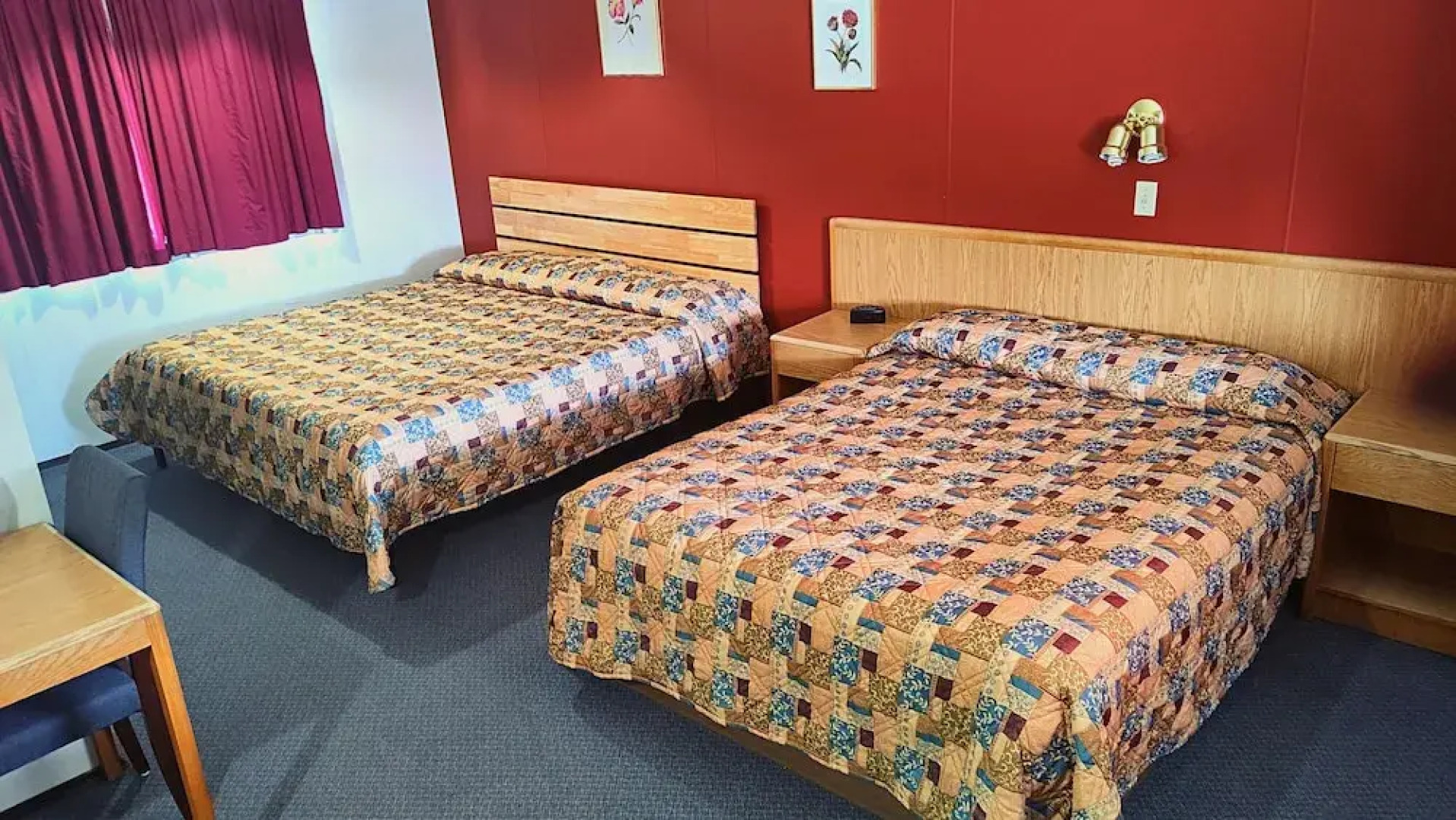 Cozy Corner Motel & Restaurant