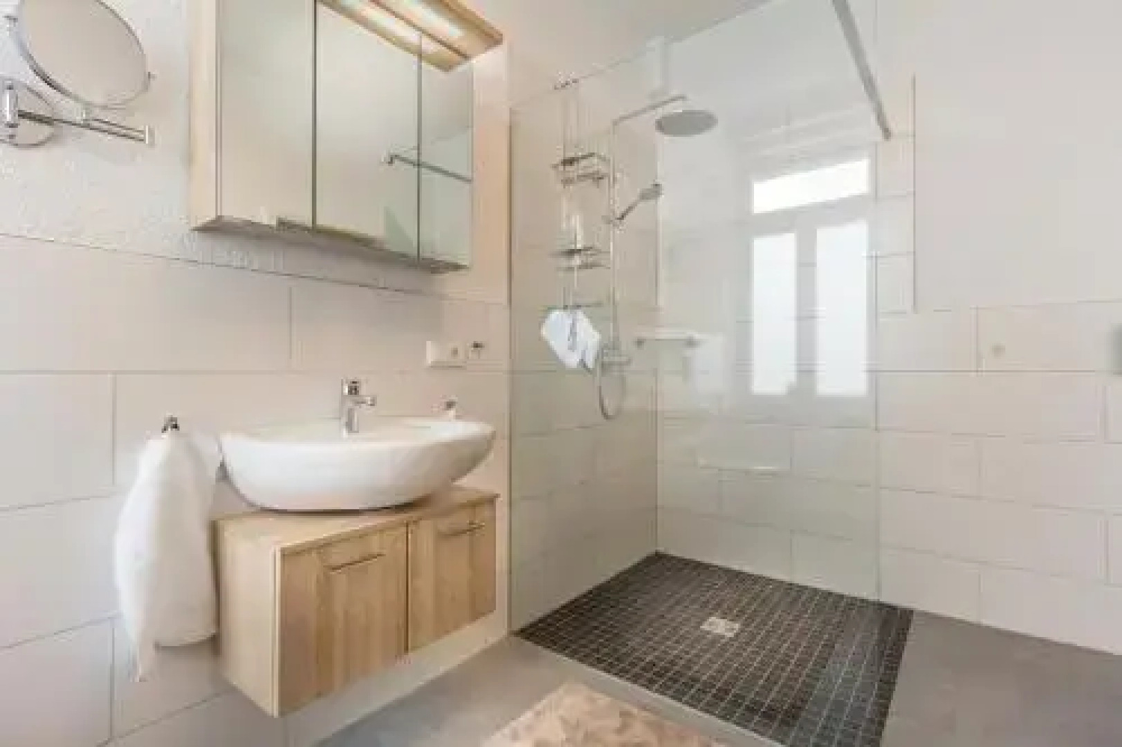 Am Schlosspark 2 - [#76207]