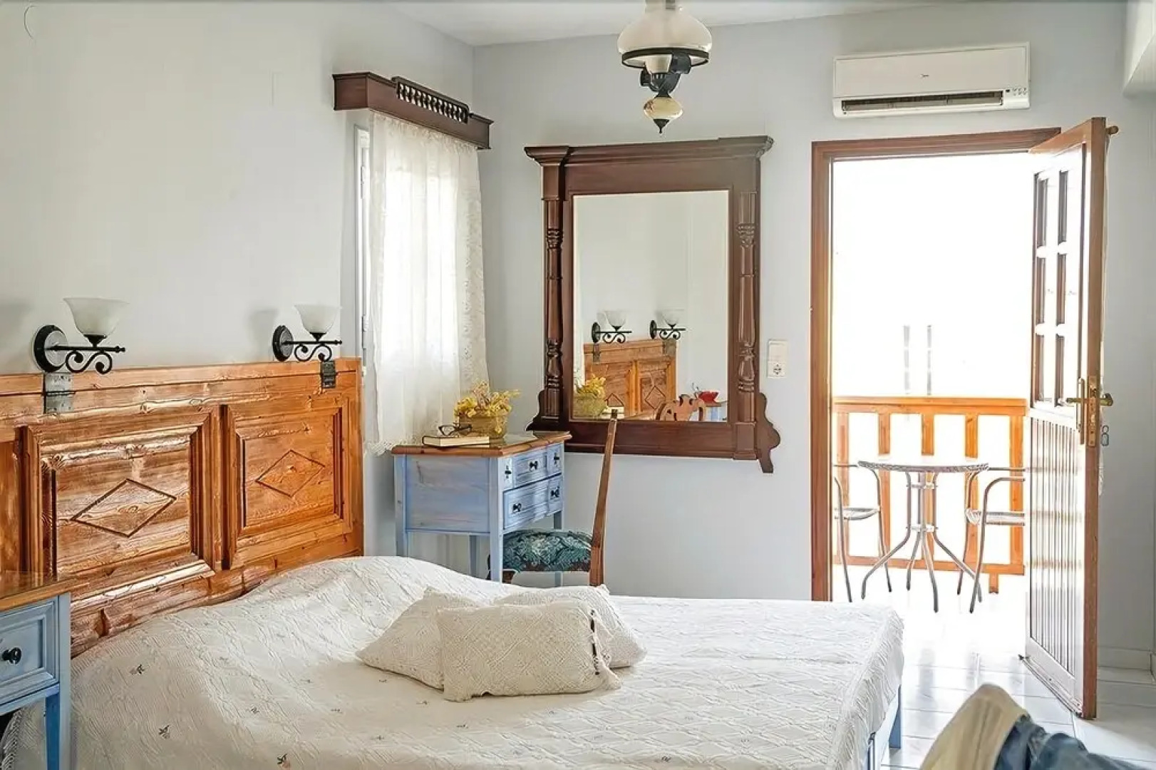 Maria Studios & Apartments