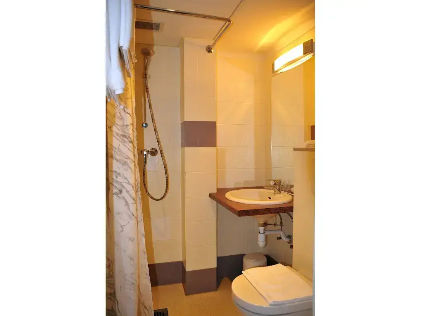 Hotel Restaurant Aux Bruyères